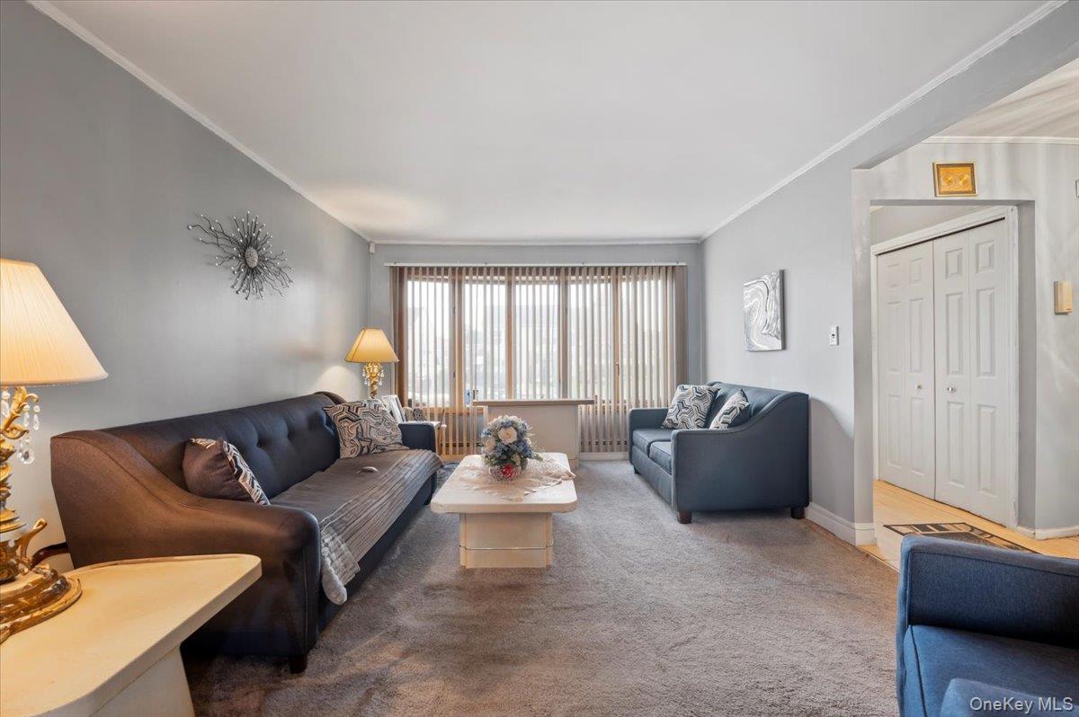 26 Bradford Lane, Bethpage, NY 11714