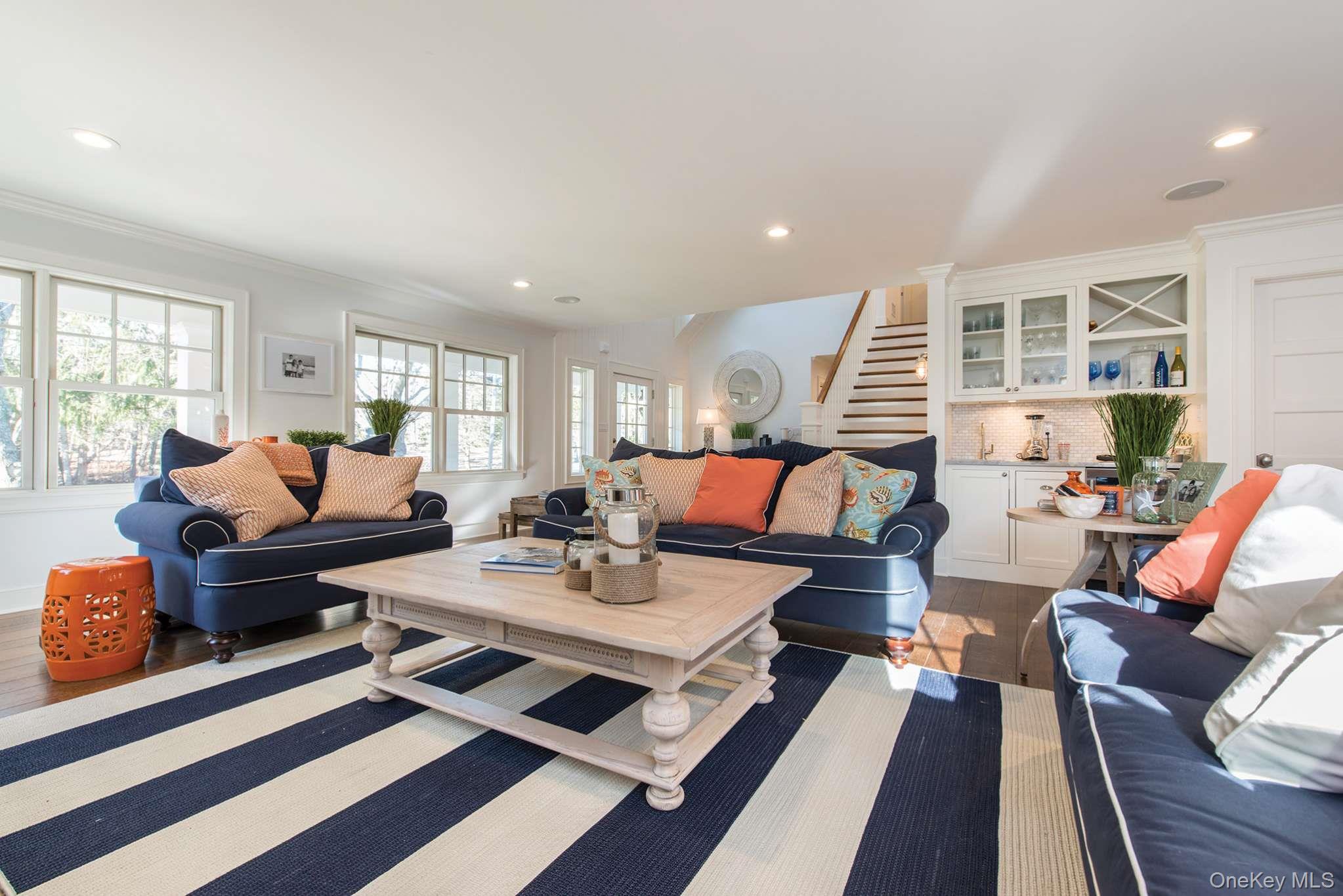 26 Wooleys Drive, Southampton, NY 11968