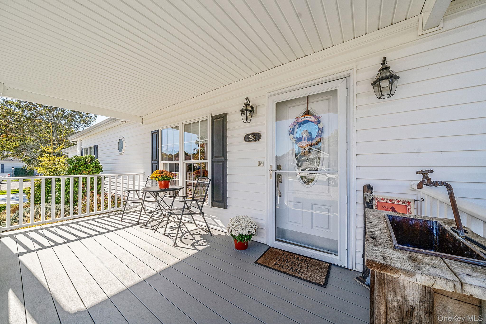 1407 Middle Road # 258, Calverton, NY 11933