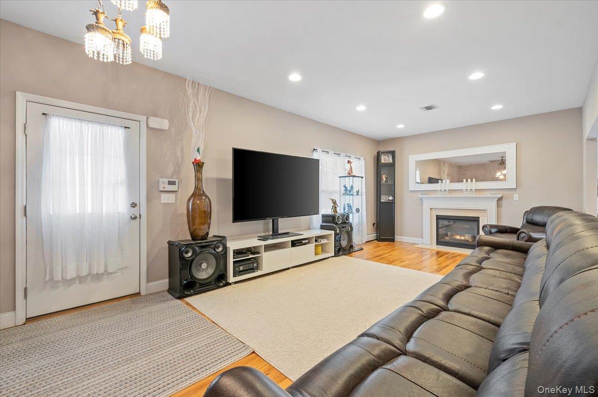 64 E Margin Road, Ridge, NY 11961