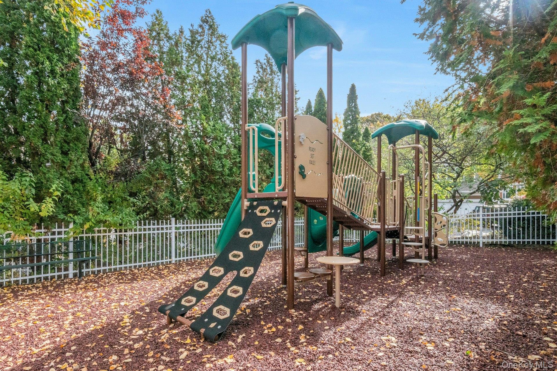 25 Glen Hill Lane, Tarrytown, NY 10591