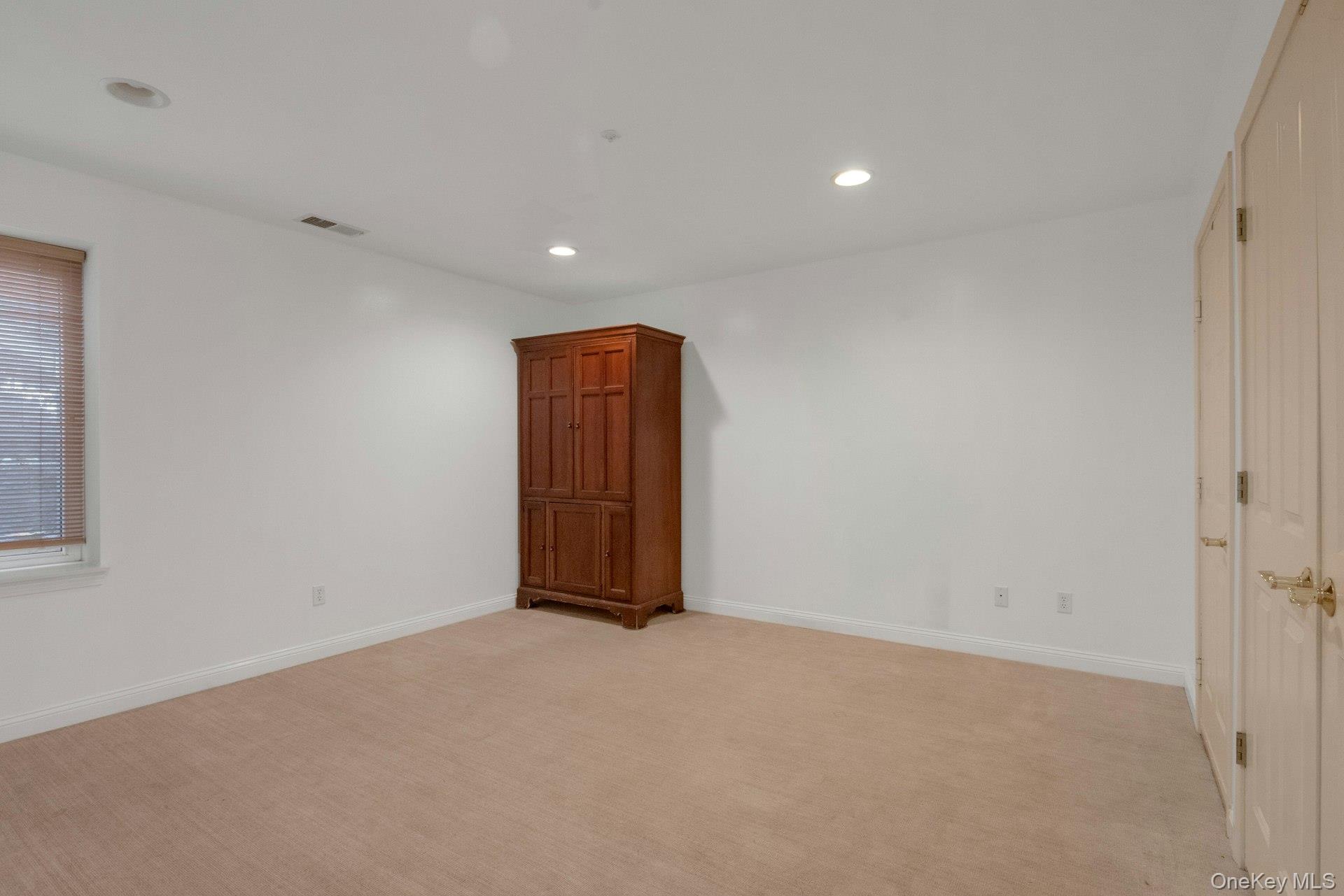 25 Glen Hill Lane, Tarrytown, NY 10591