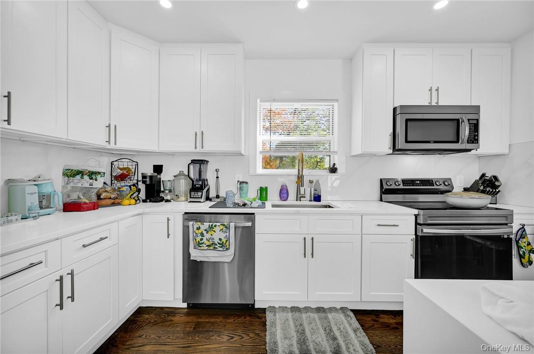 3764 Wood Street, Jefferson Valley, NY 10535