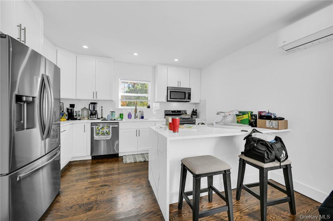 3764 Wood Street, Jefferson Valley, NY 10535