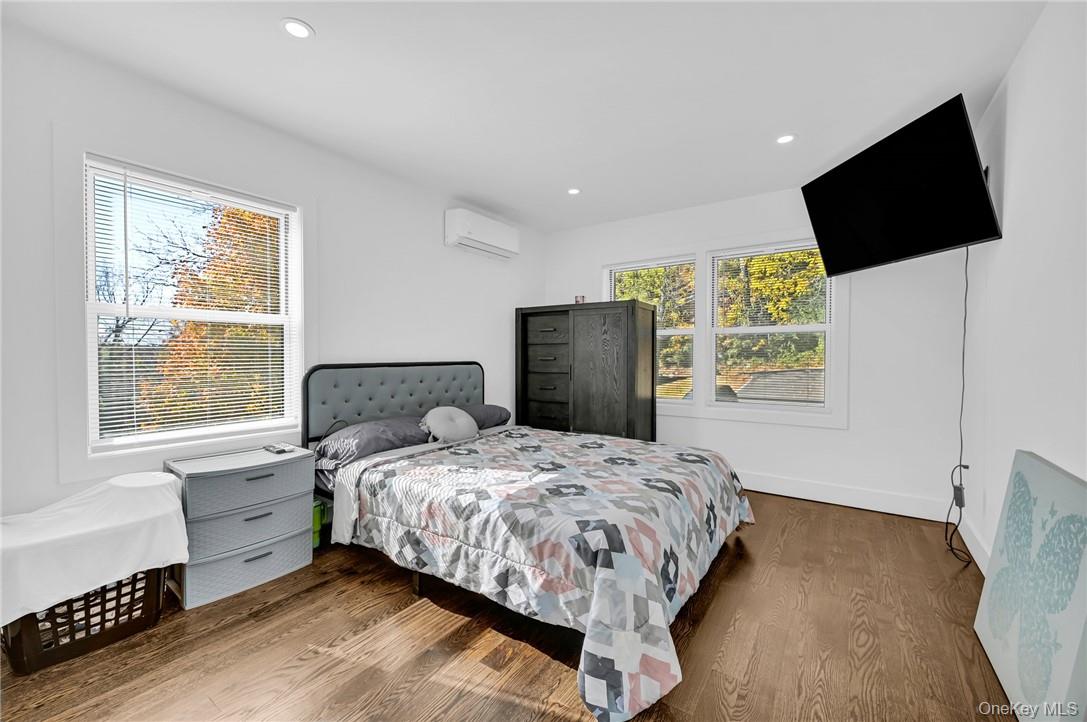 3764 Wood Street, Jefferson Valley, NY 10535