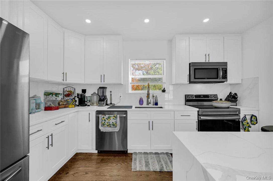 3764 Wood Street, Jefferson Valley, NY 10535