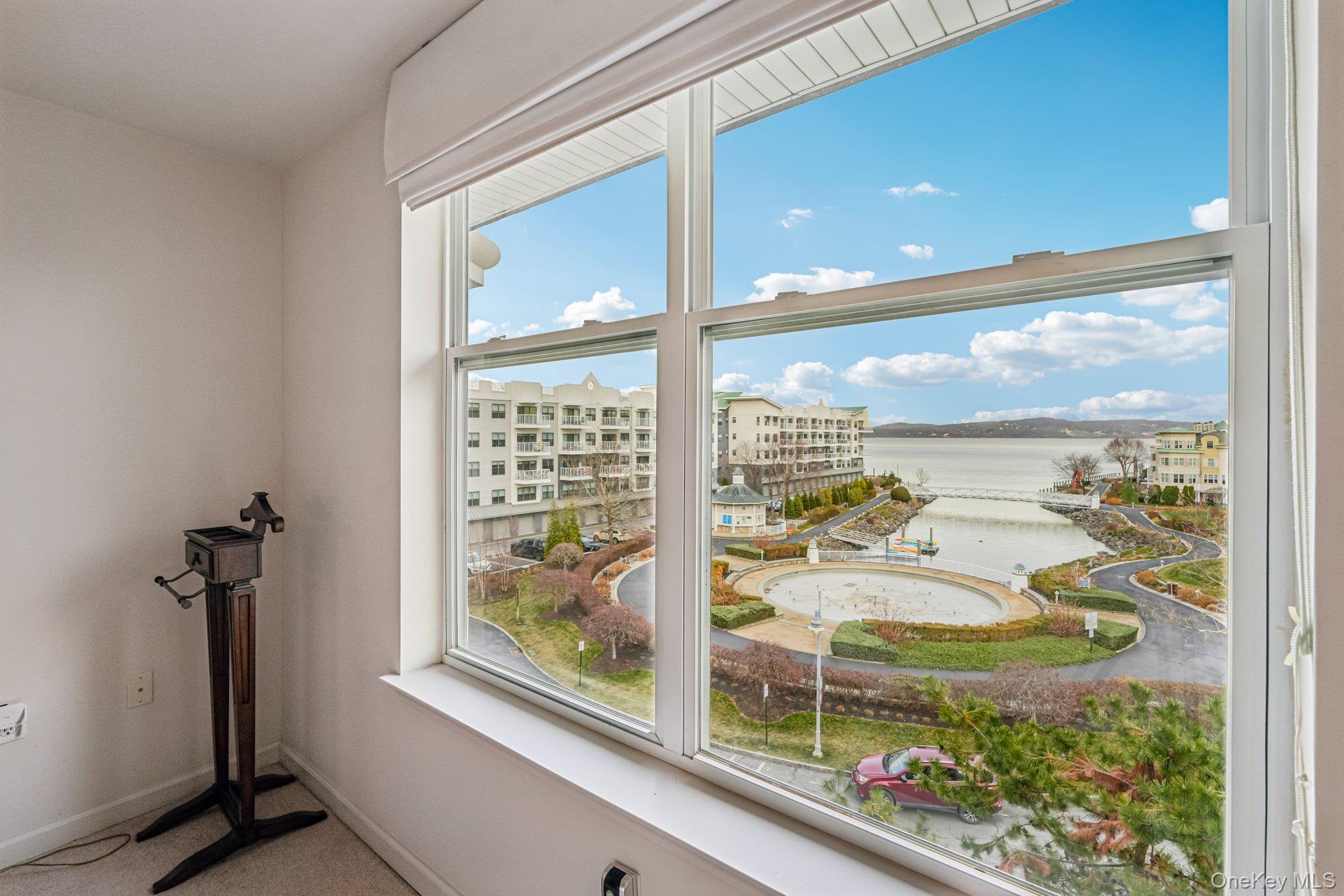 1316 Round Pointe Drive # 1316, Haverstraw, NY 10927