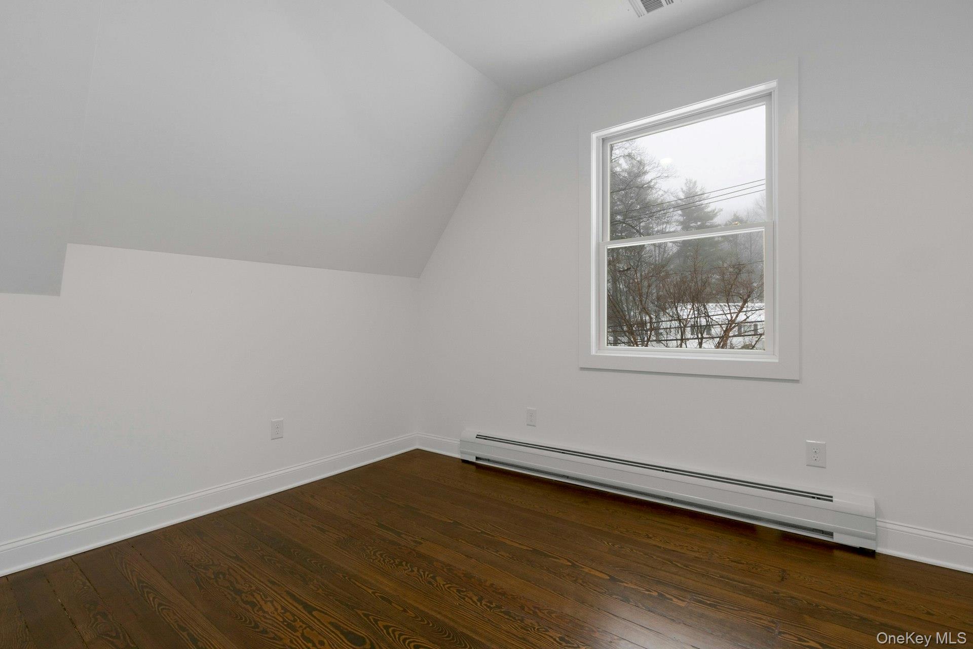 570 Kings Highway, Valley Cottage, NY 10989