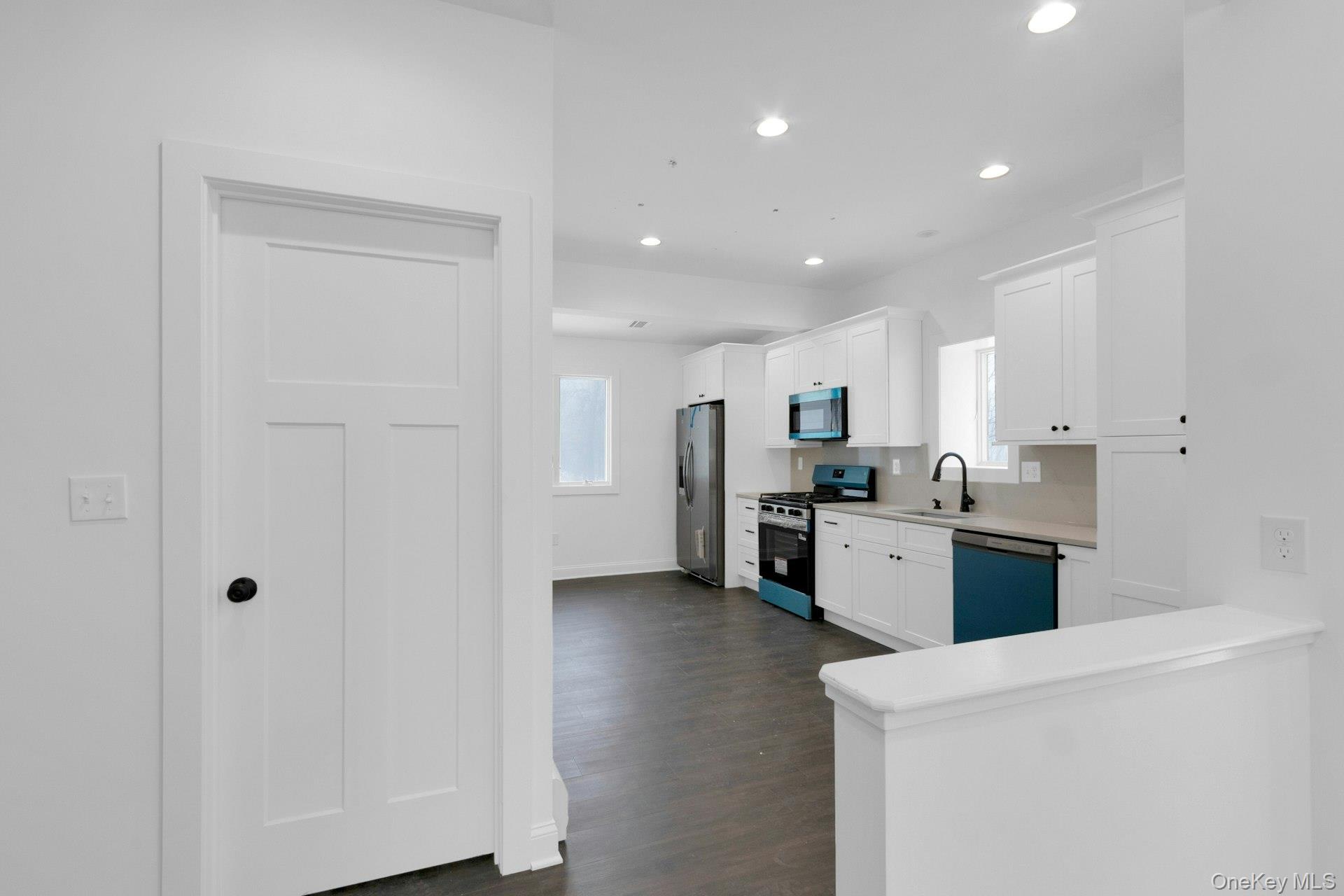 570 Kings Highway, Valley Cottage, NY 10989