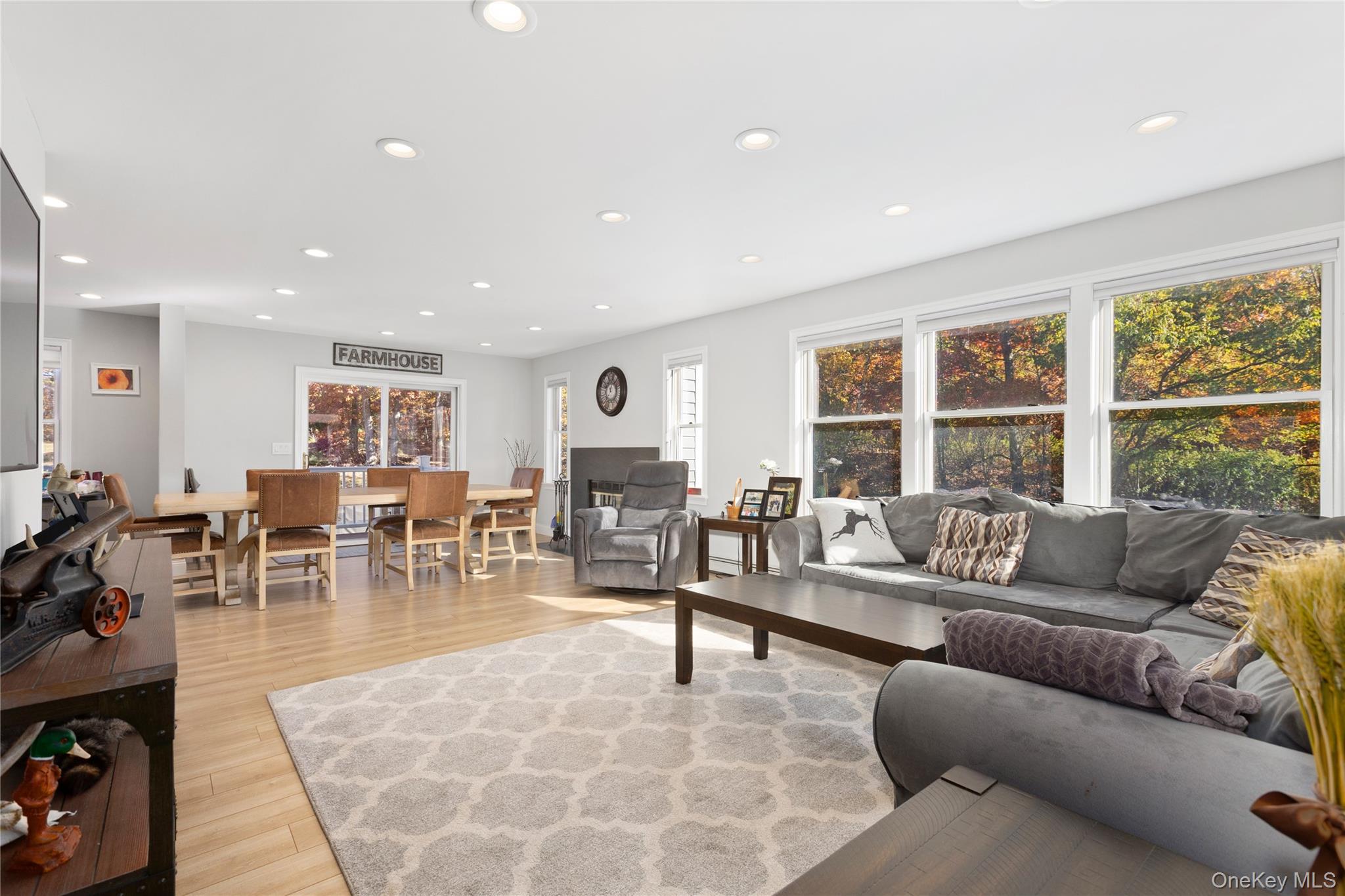 216 North Road, Red Hook, NY 12571