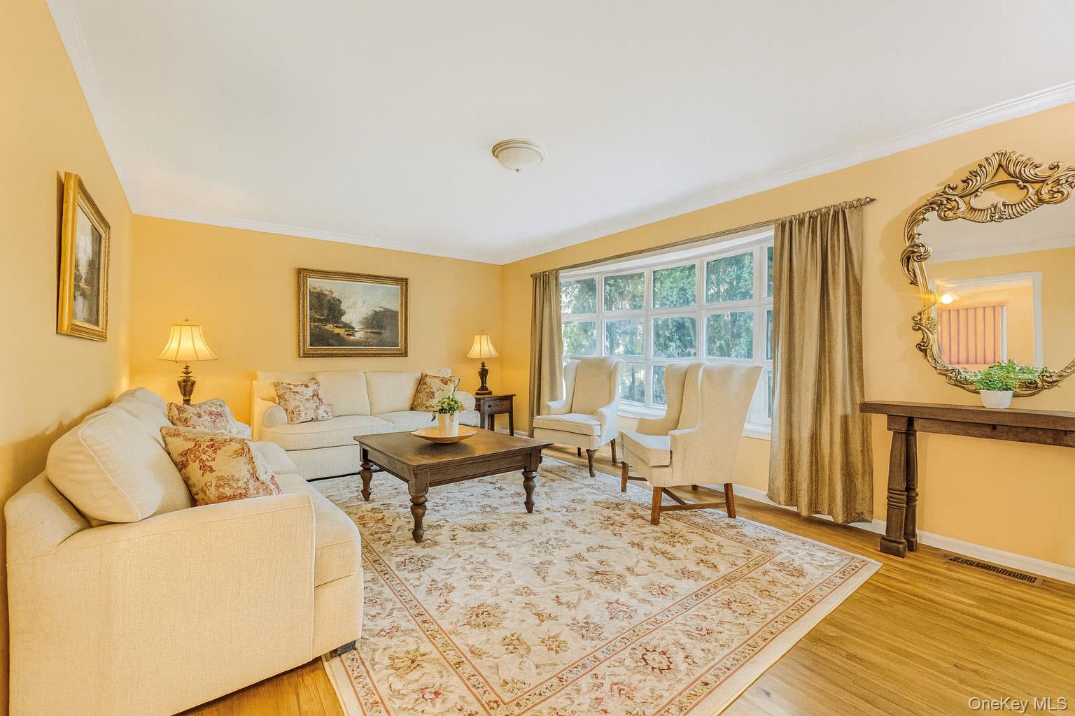 15 Wayne Way, White Plains, NY 10607