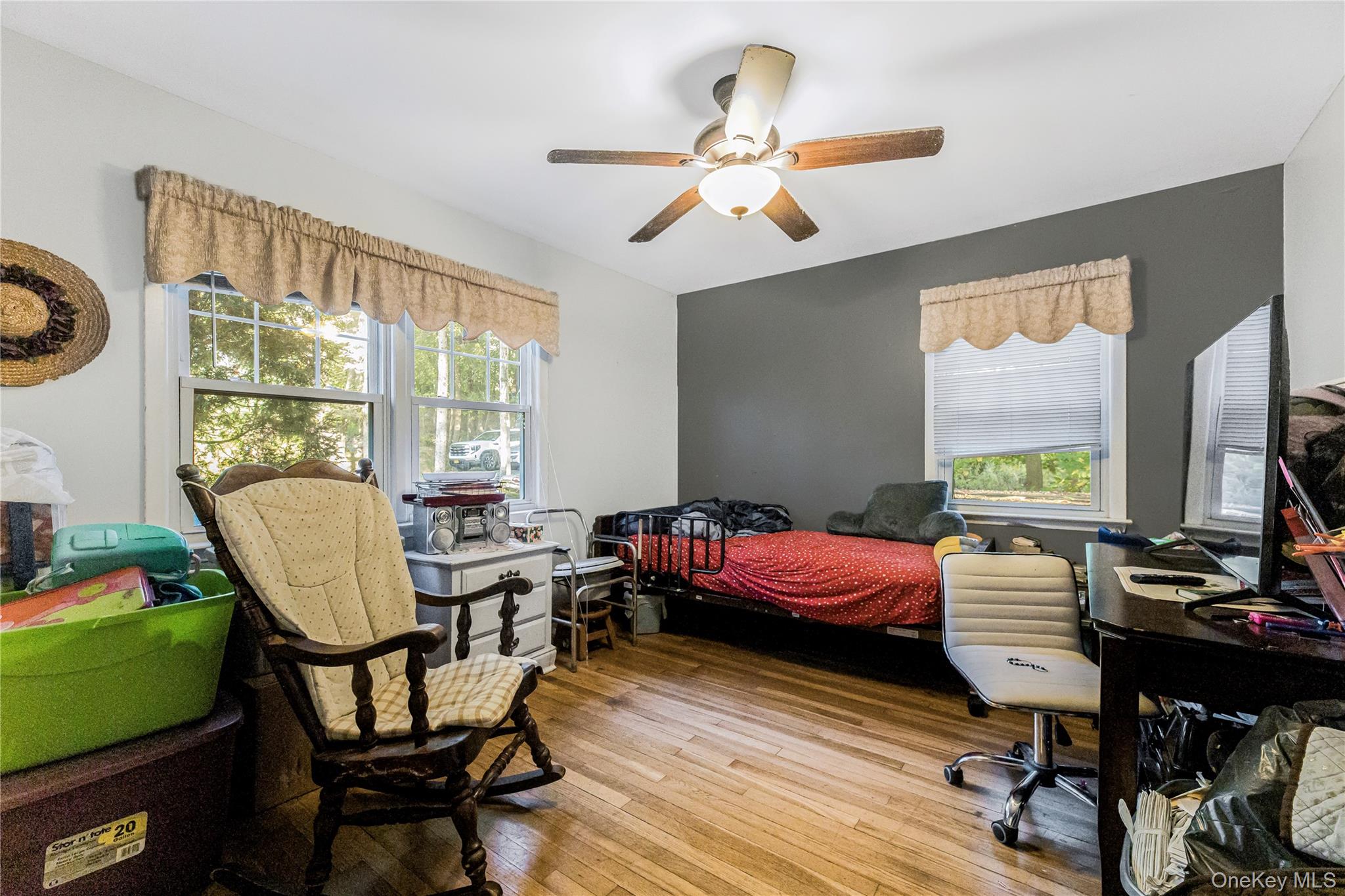 15 Wayne Way, White Plains, NY 10607