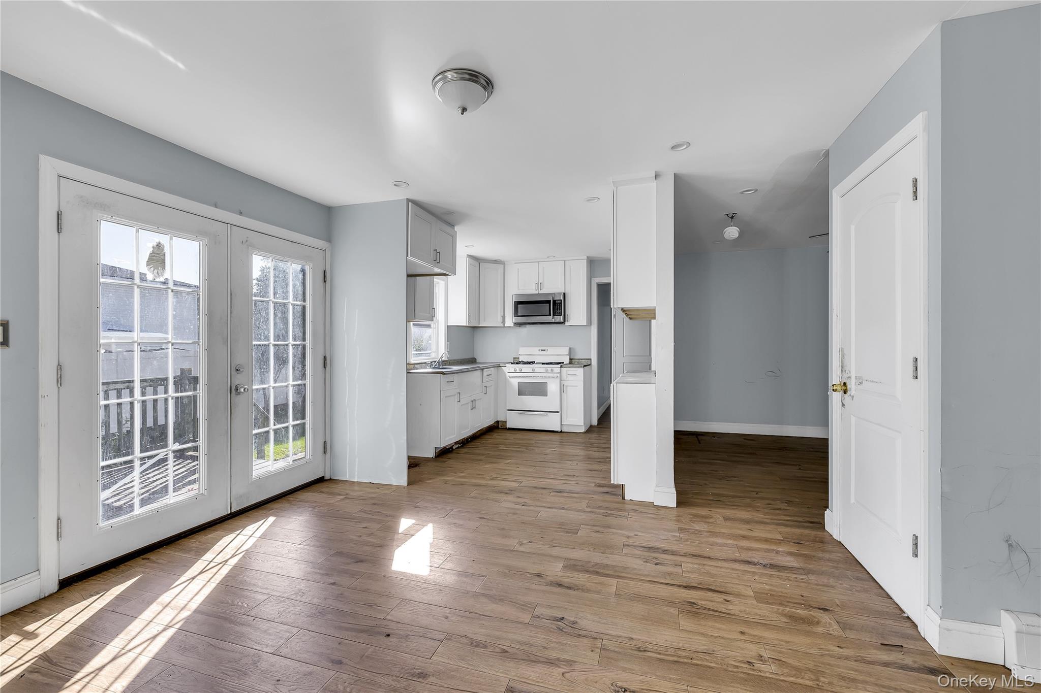 362 Deauville Boulevard, Babylon, NY 11726