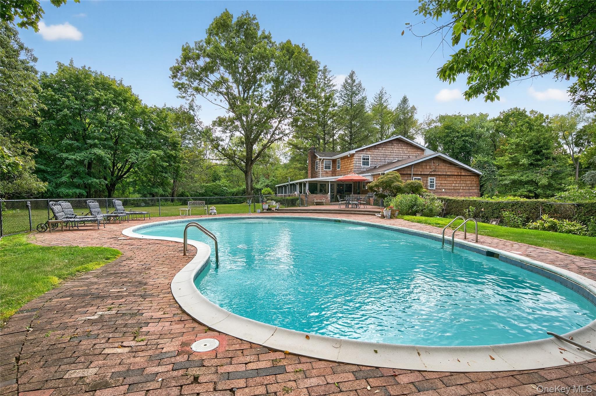 300 Circle Road, Muttontown, NY 11791