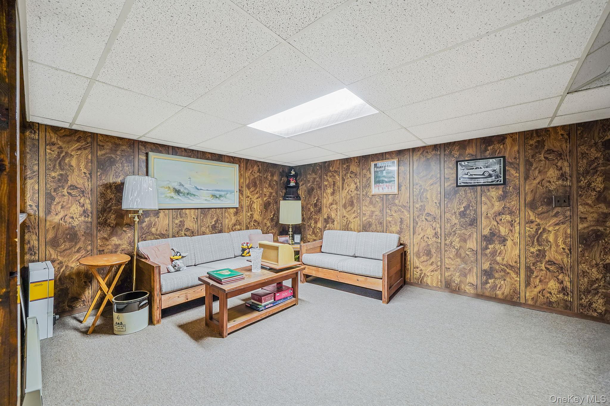 4 Neptune Avenue, East Patchogue, NY 11772