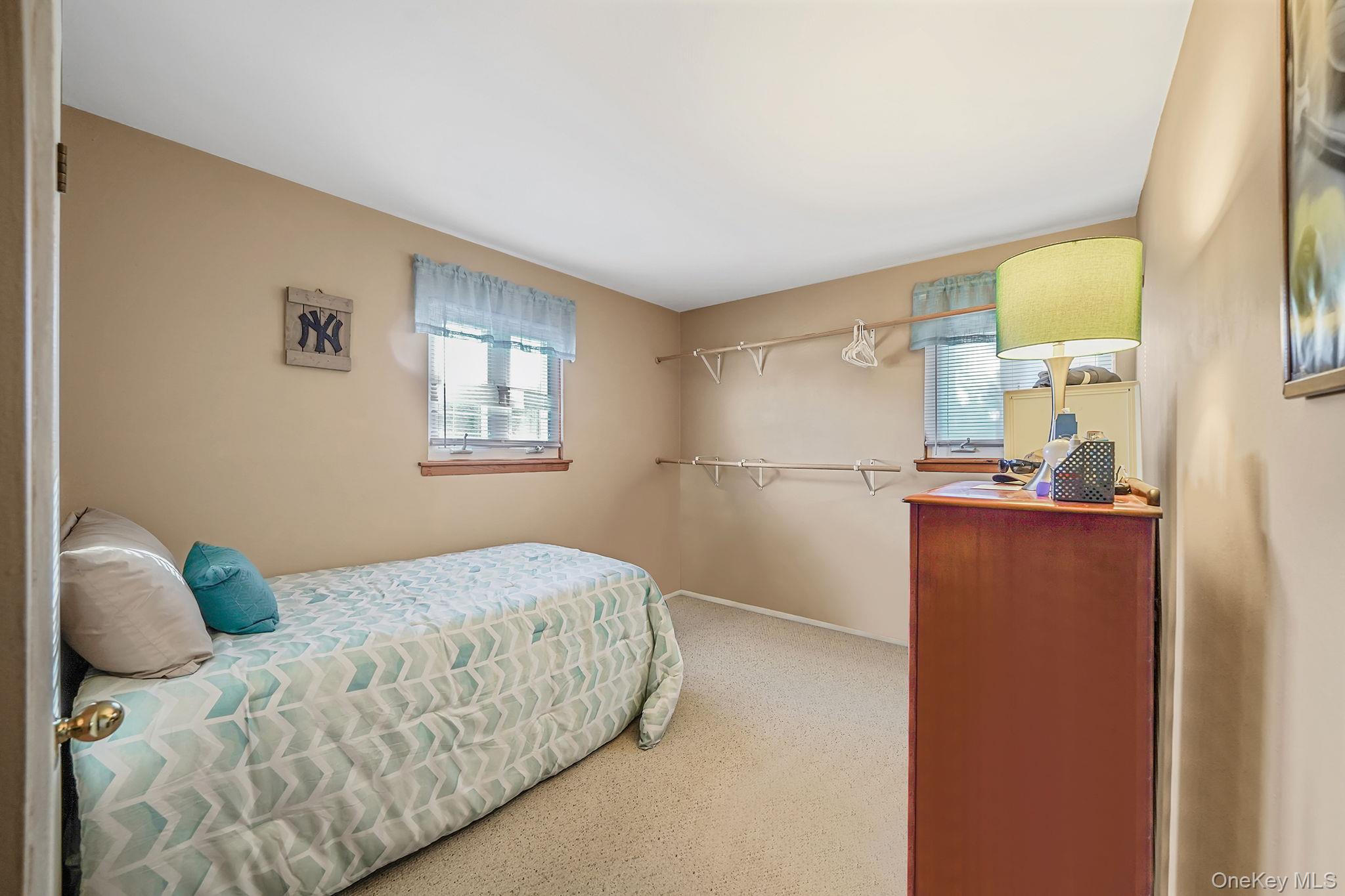 4 Neptune Avenue, East Patchogue, NY 11772