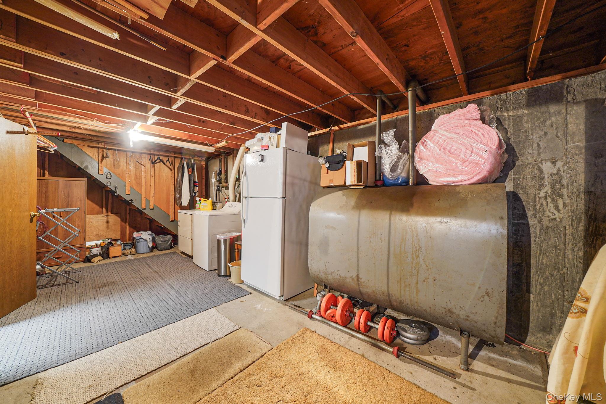 4 Neptune Avenue, East Patchogue, NY 11772