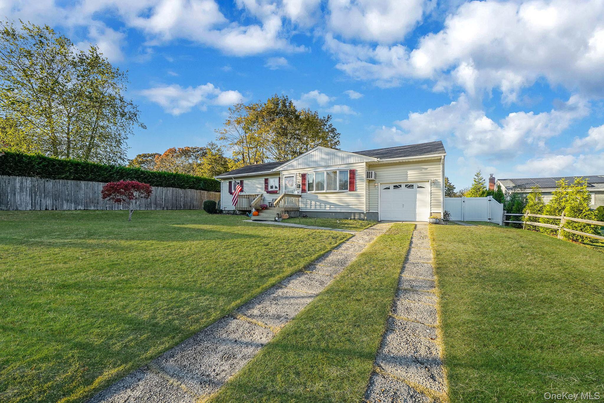 4 Neptune Avenue, East Patchogue, NY 11772