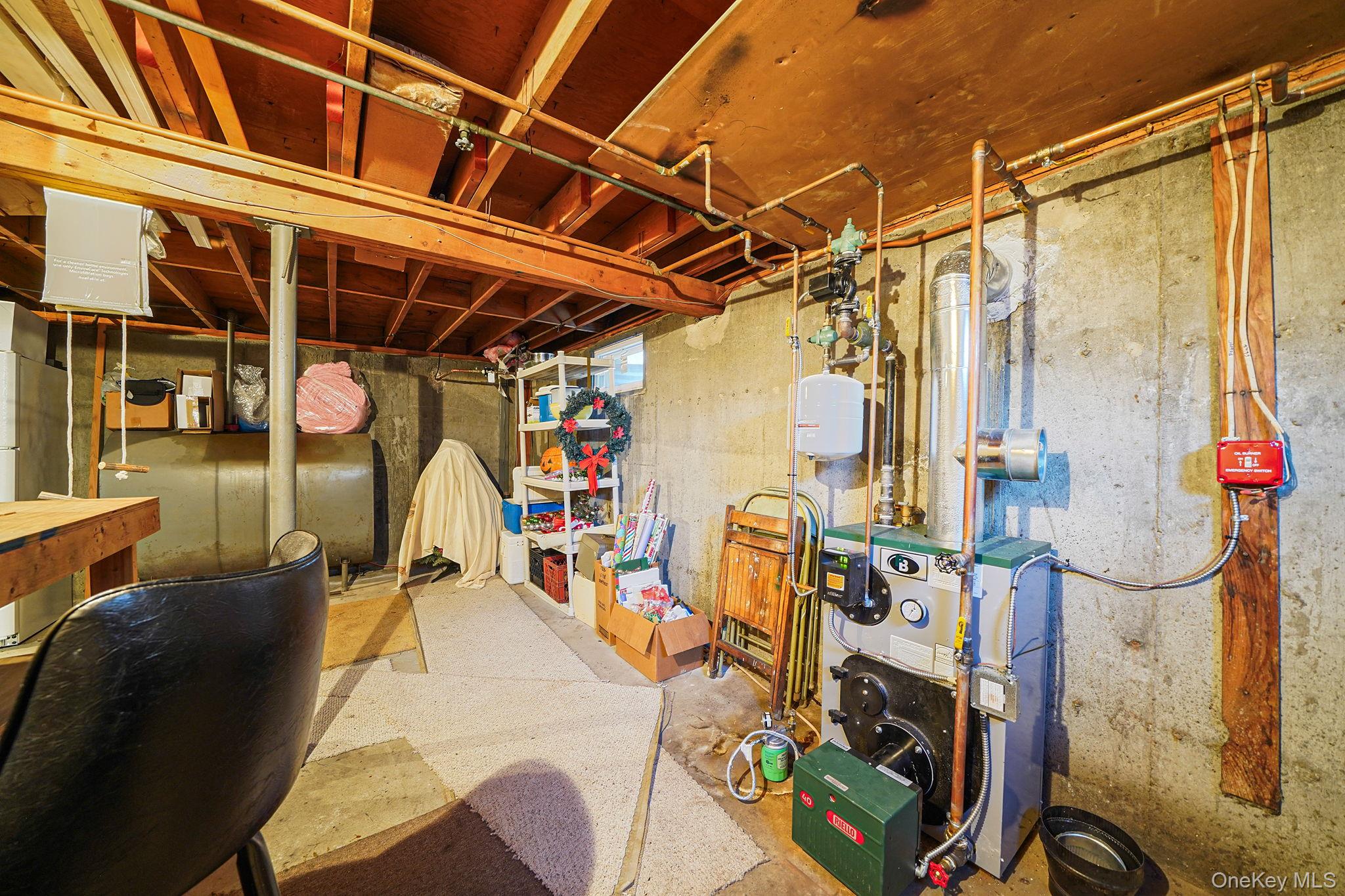 4 Neptune Avenue, East Patchogue, NY 11772