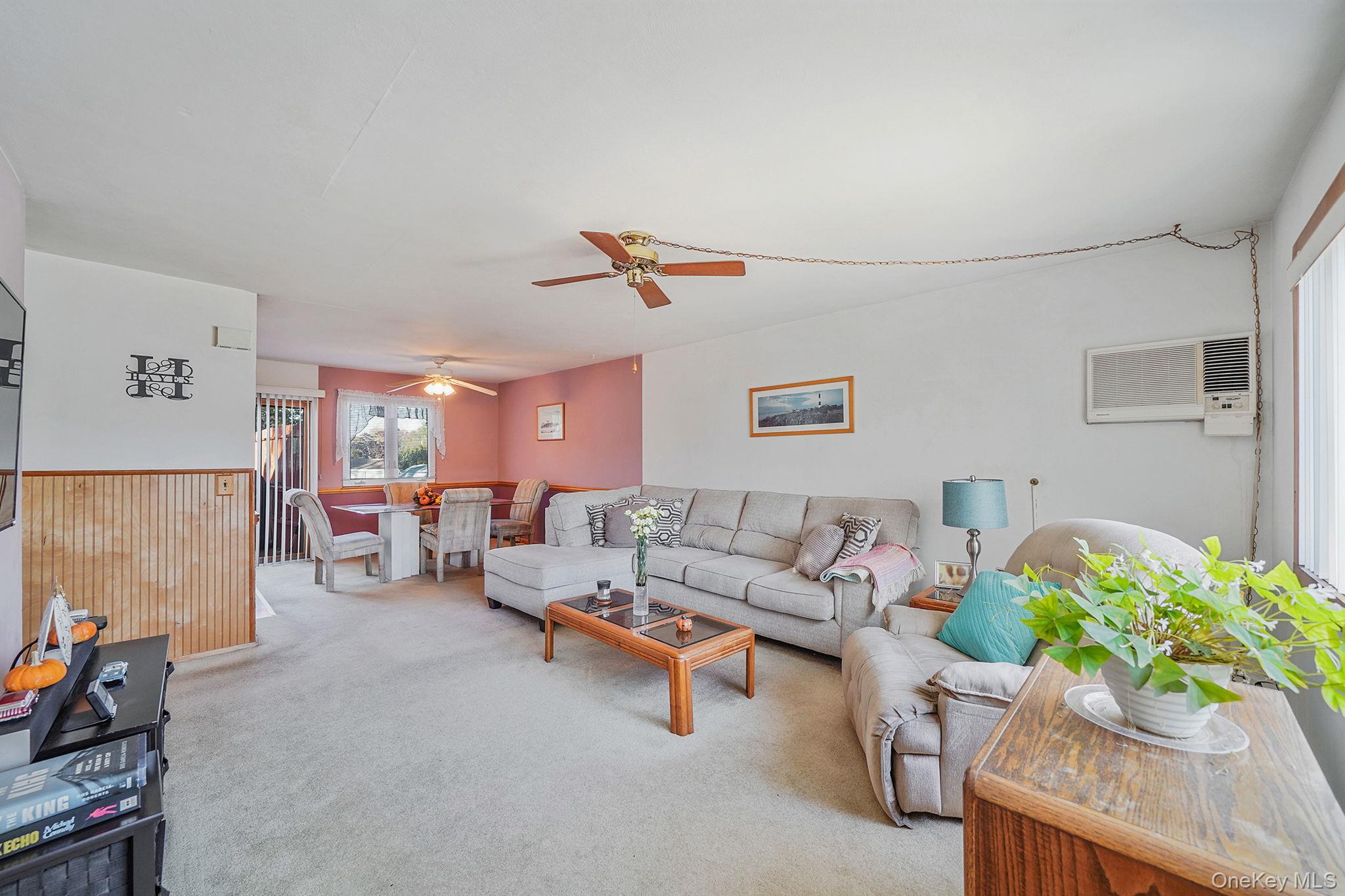 4 Neptune Avenue, East Patchogue, NY 11772