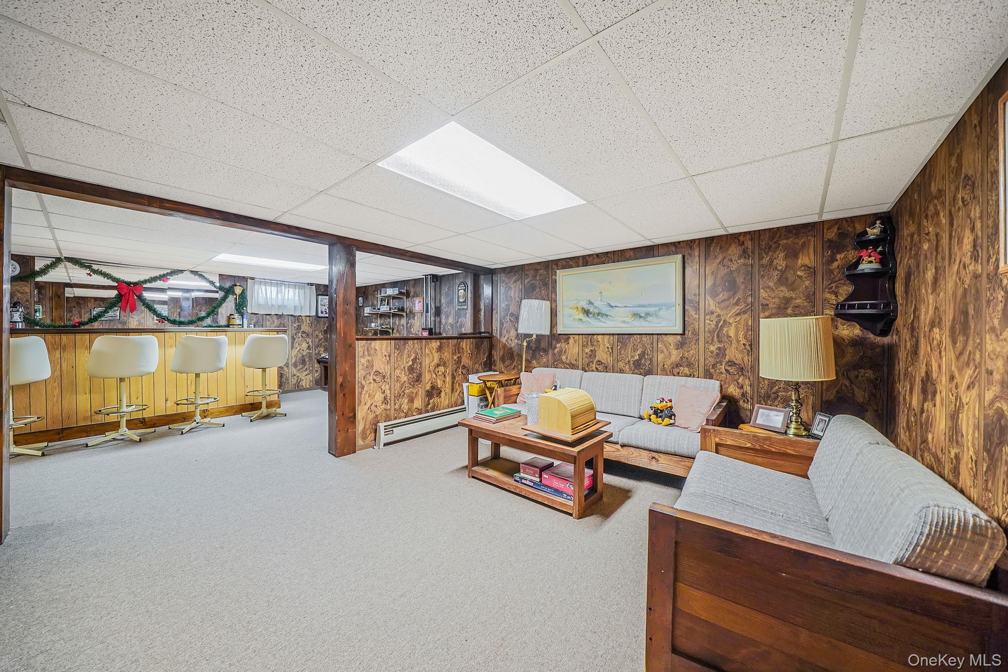 4 Neptune Avenue, East Patchogue, NY 11772