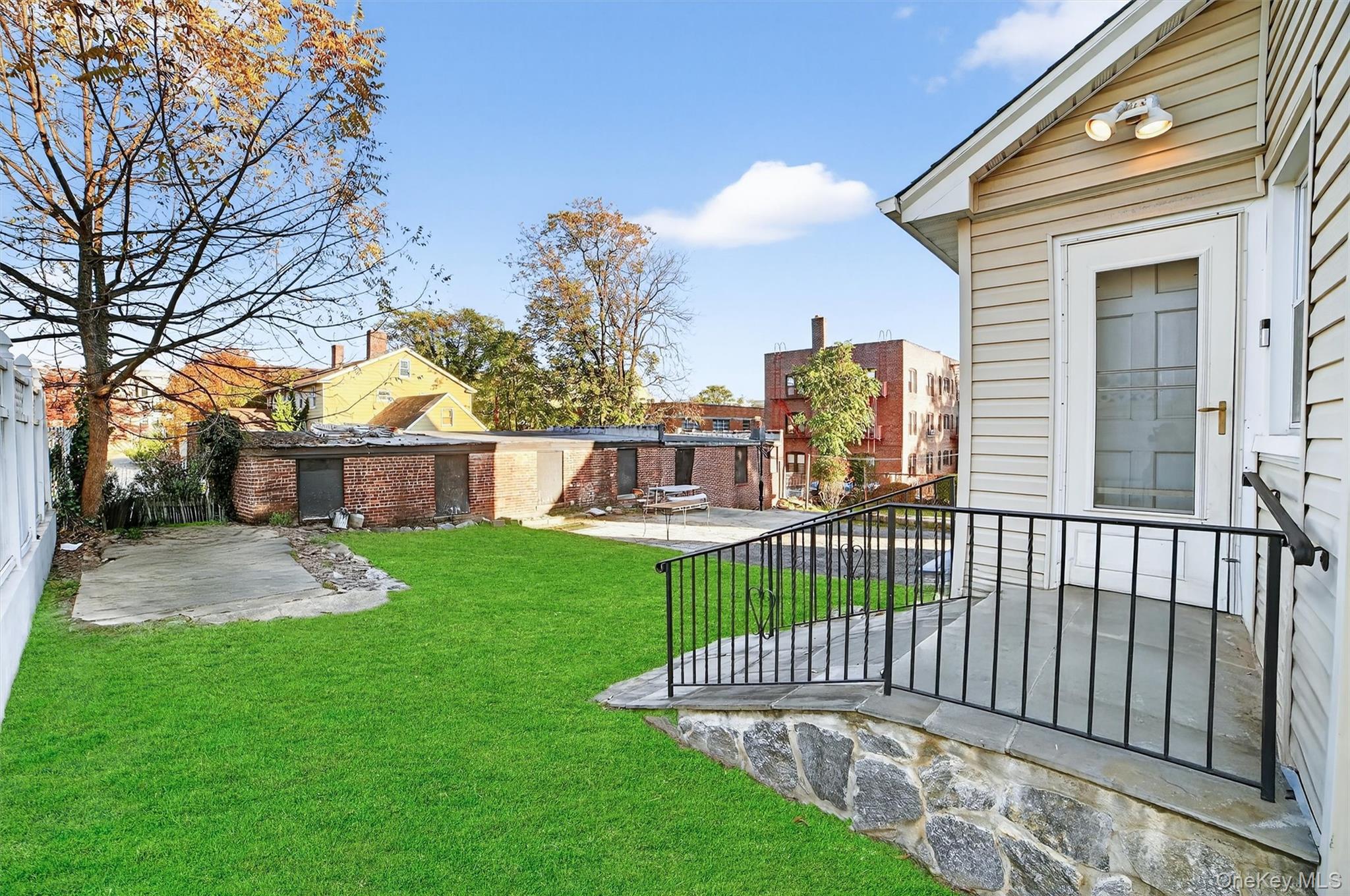 17 Mount Joy Place, New Rochelle, NY 10801