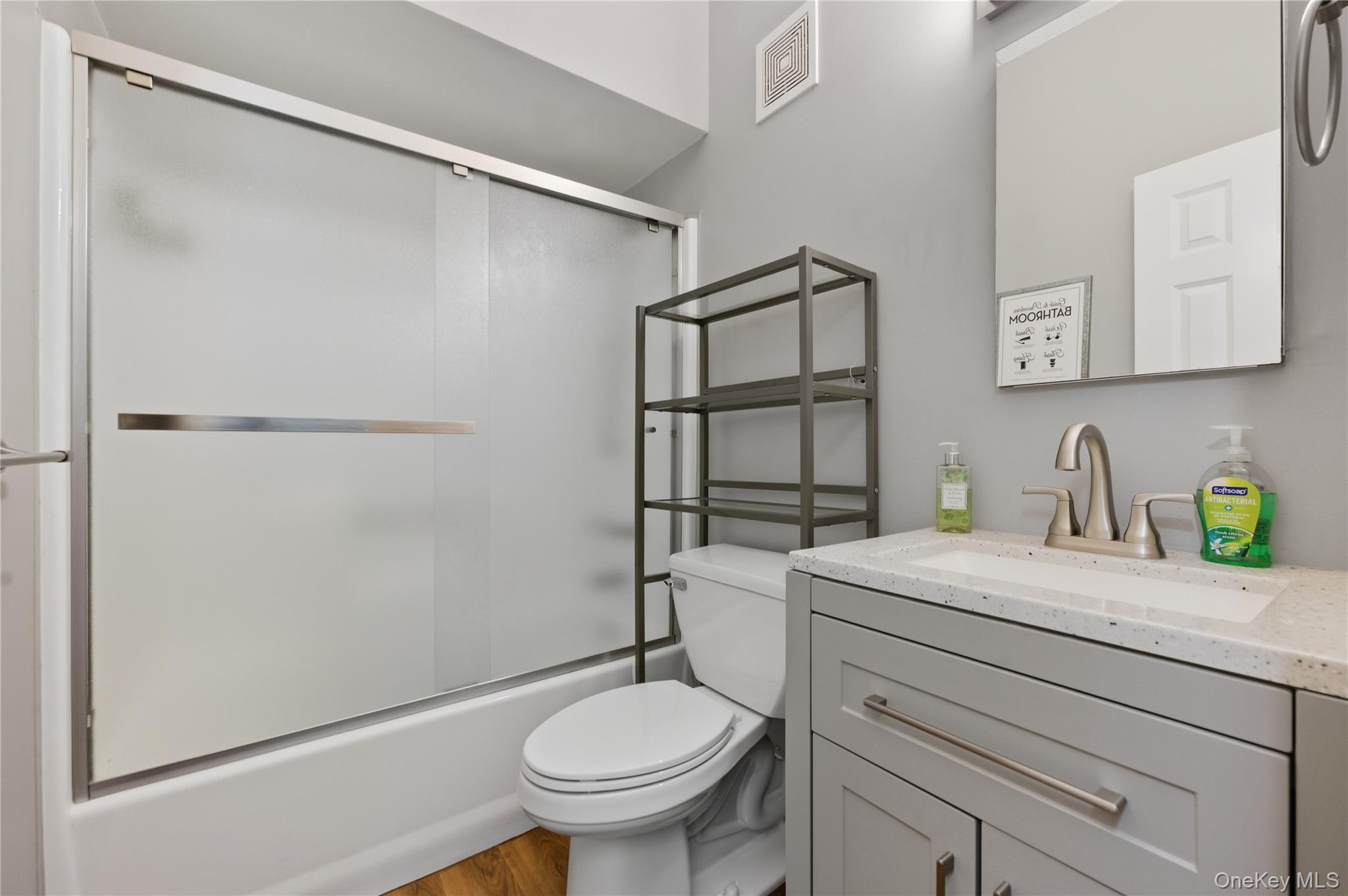 725 Miller Avenue # 111, Freeport, NY 11520