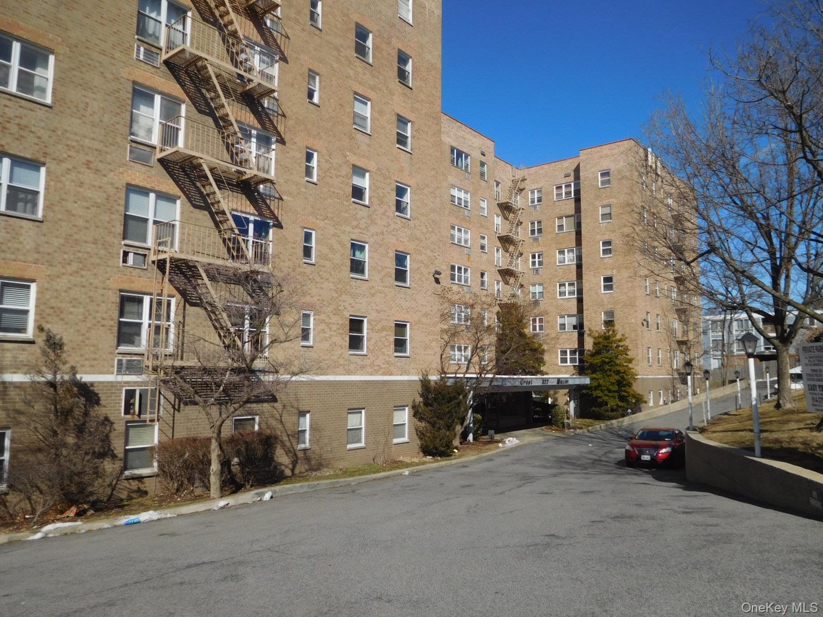 377 N Broadway # 601, Yonkers, NY 10701