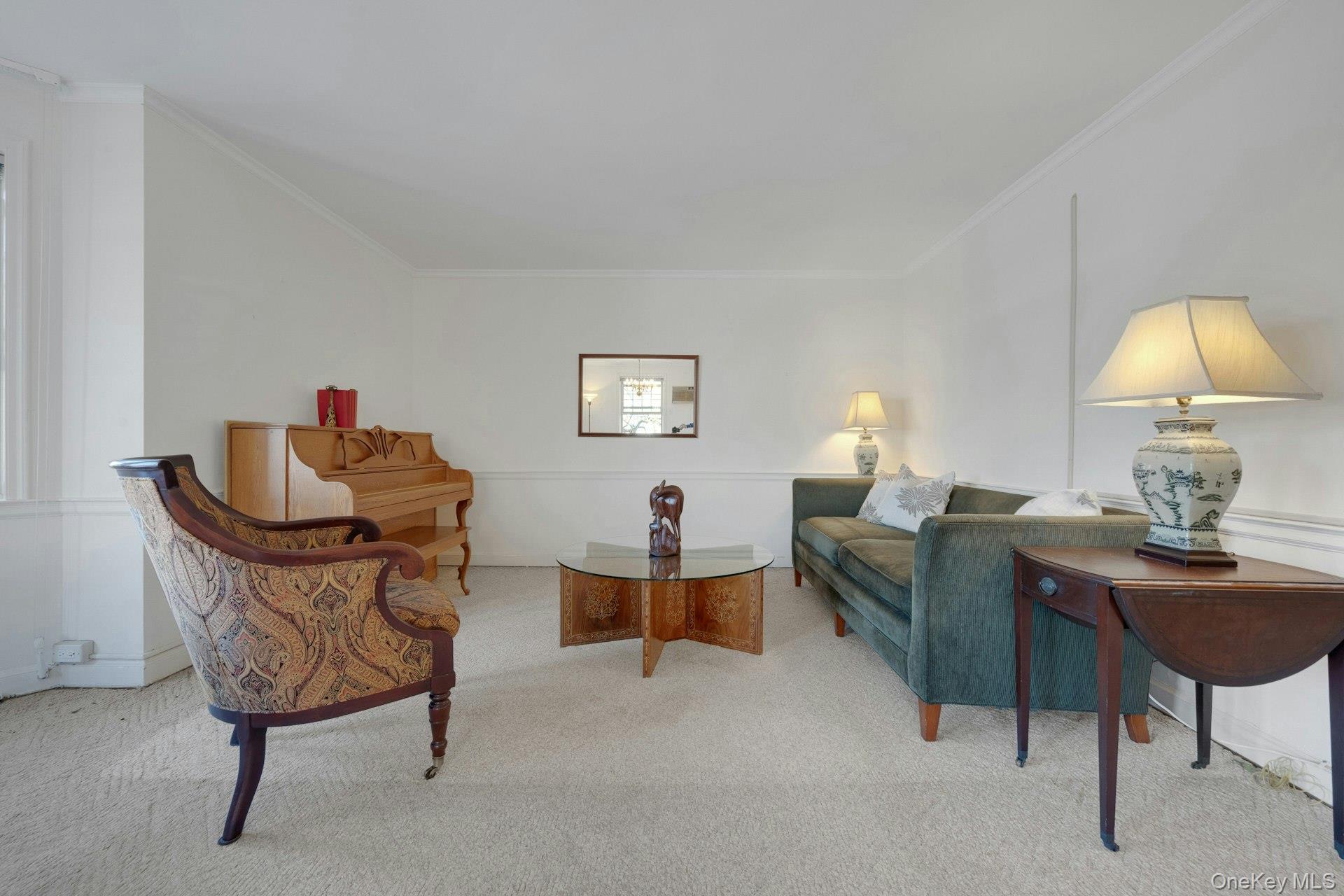 7 Chateaux Circle # 7H, Scarsdale, NY 10583