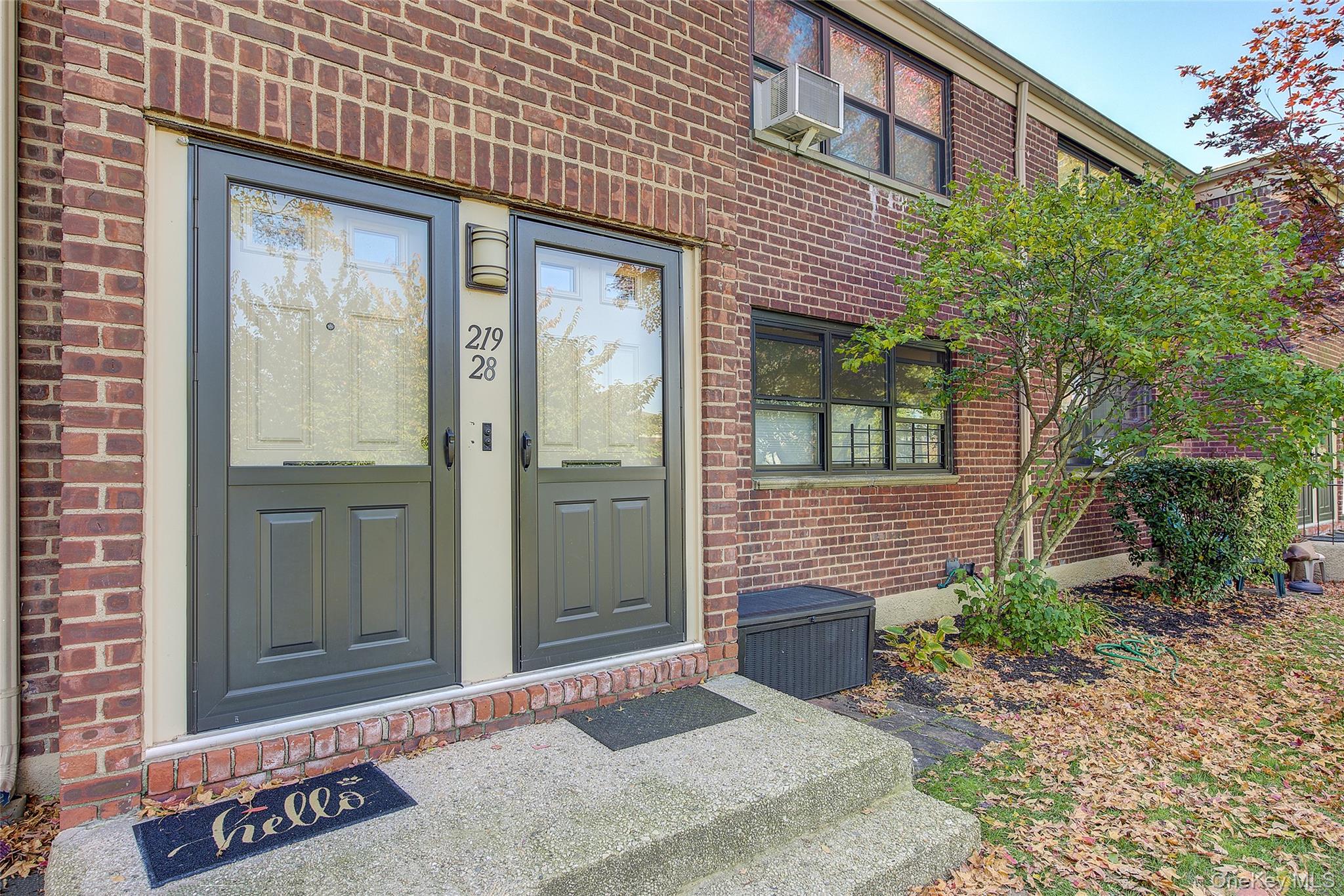 219-28 75 Avenue # 247B1, Oakland Gardens, NY 11364