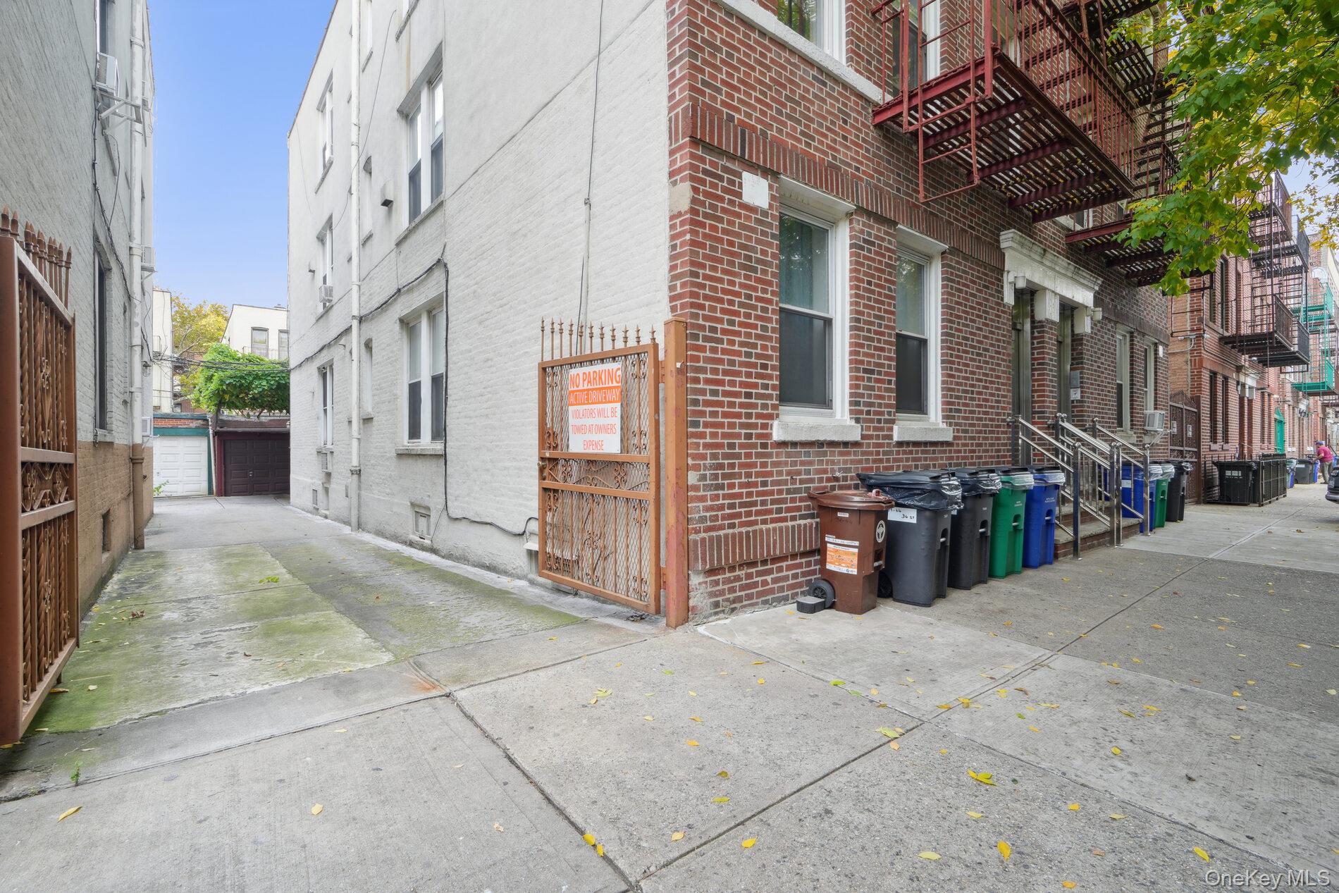 3142 34th Street, Astoria, NY 11106