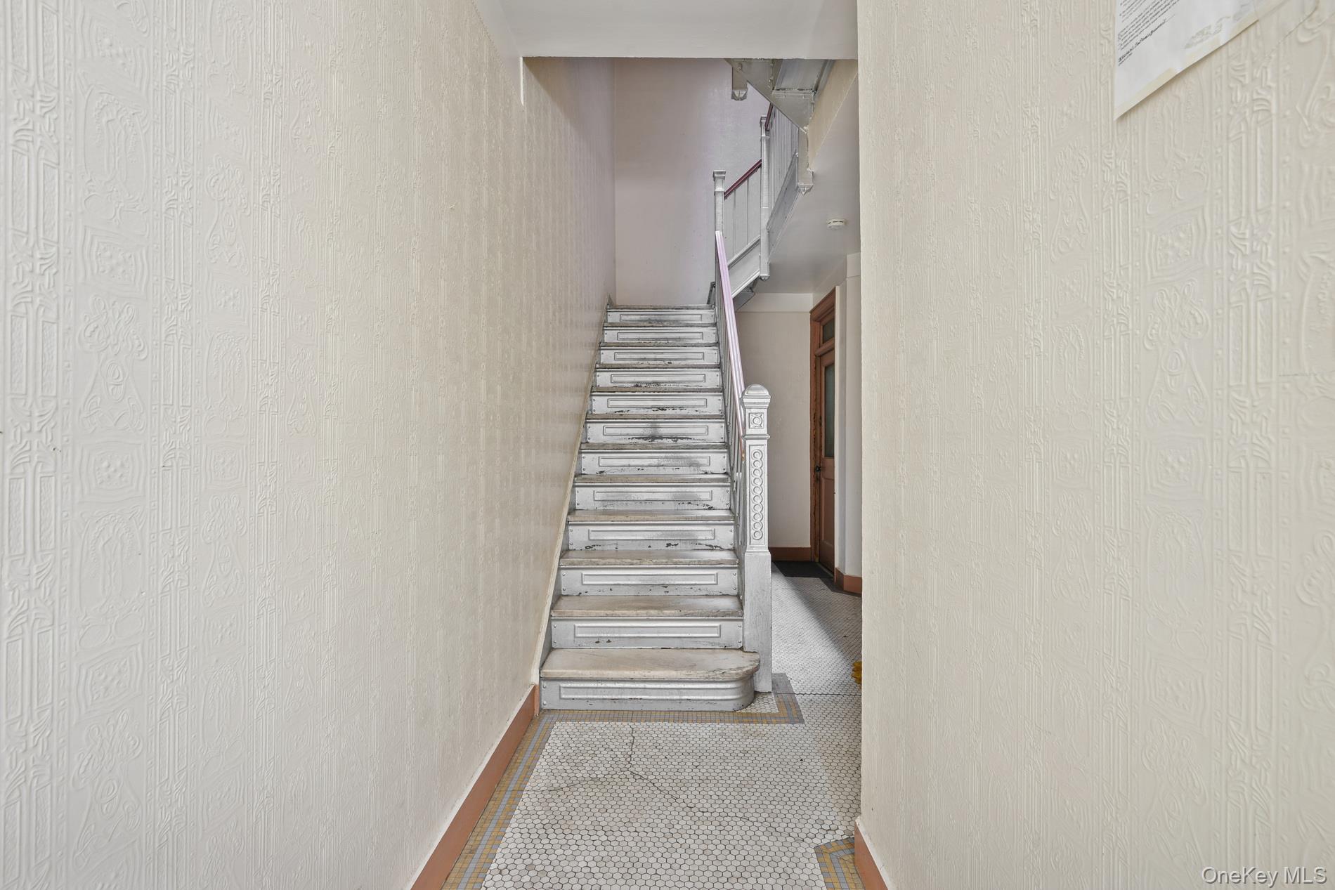 3142 34th Street, Astoria, NY 11106