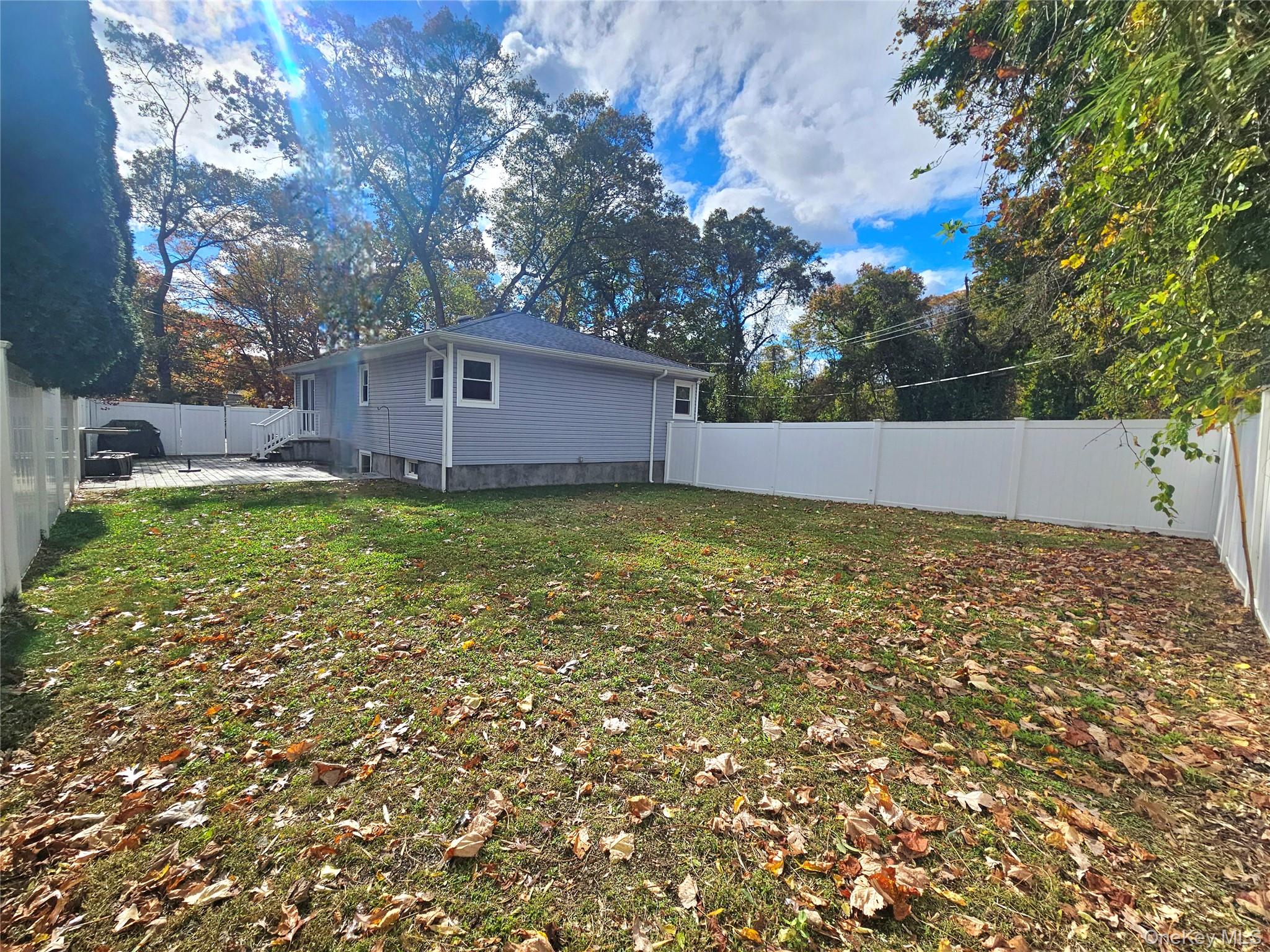 31 Brookhaven Drive, Rocky Point, NY 11778