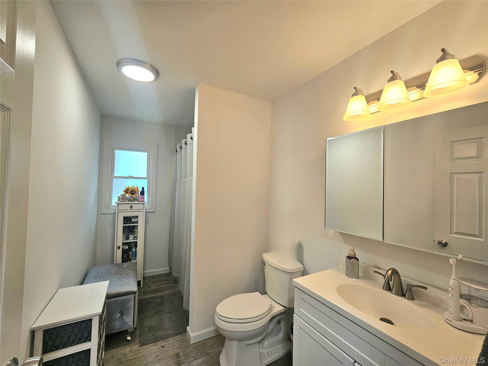 31 Brookhaven Drive, Rocky Point, NY 11778