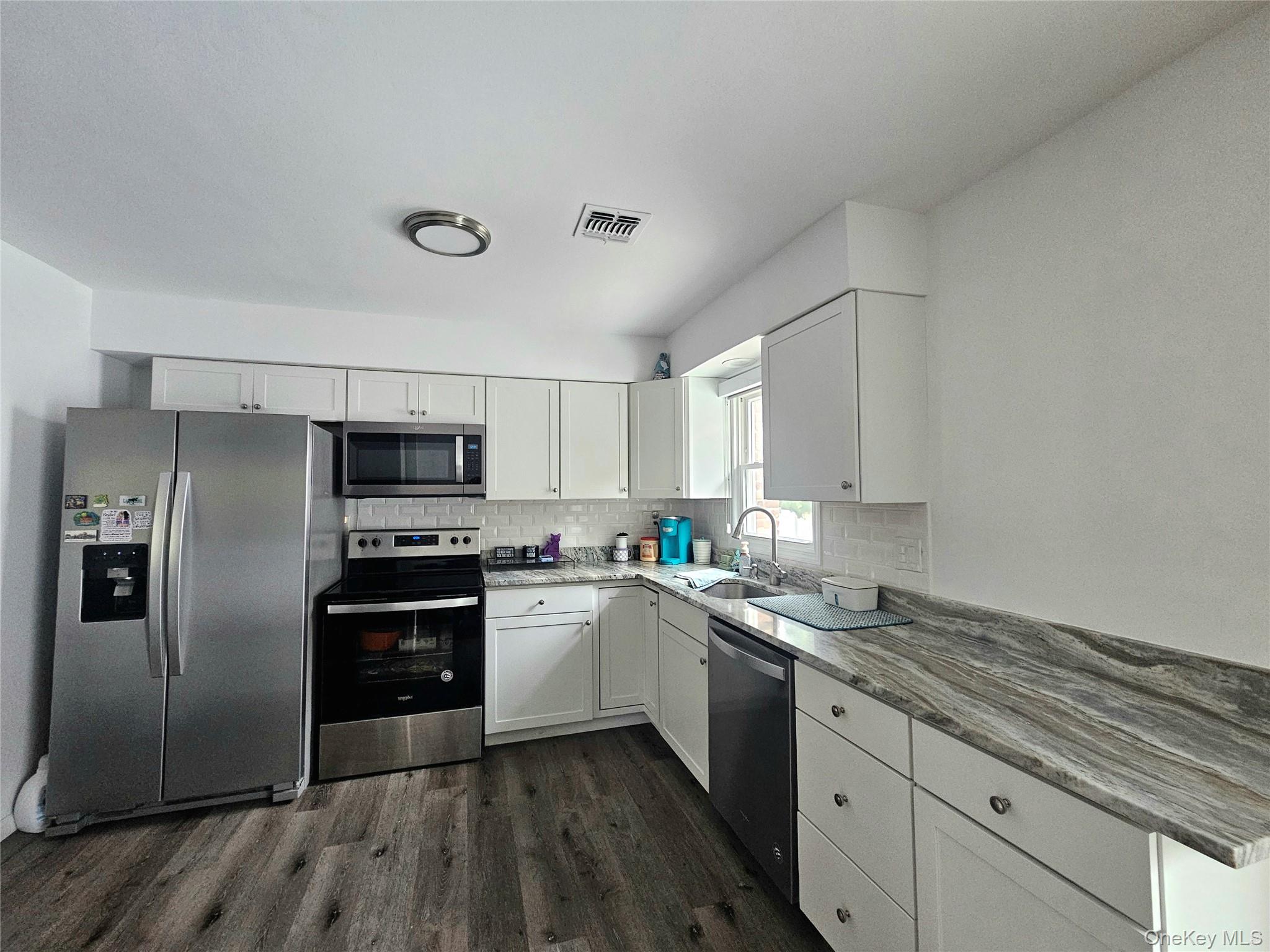 31 Brookhaven Drive, Rocky Point, NY 11778