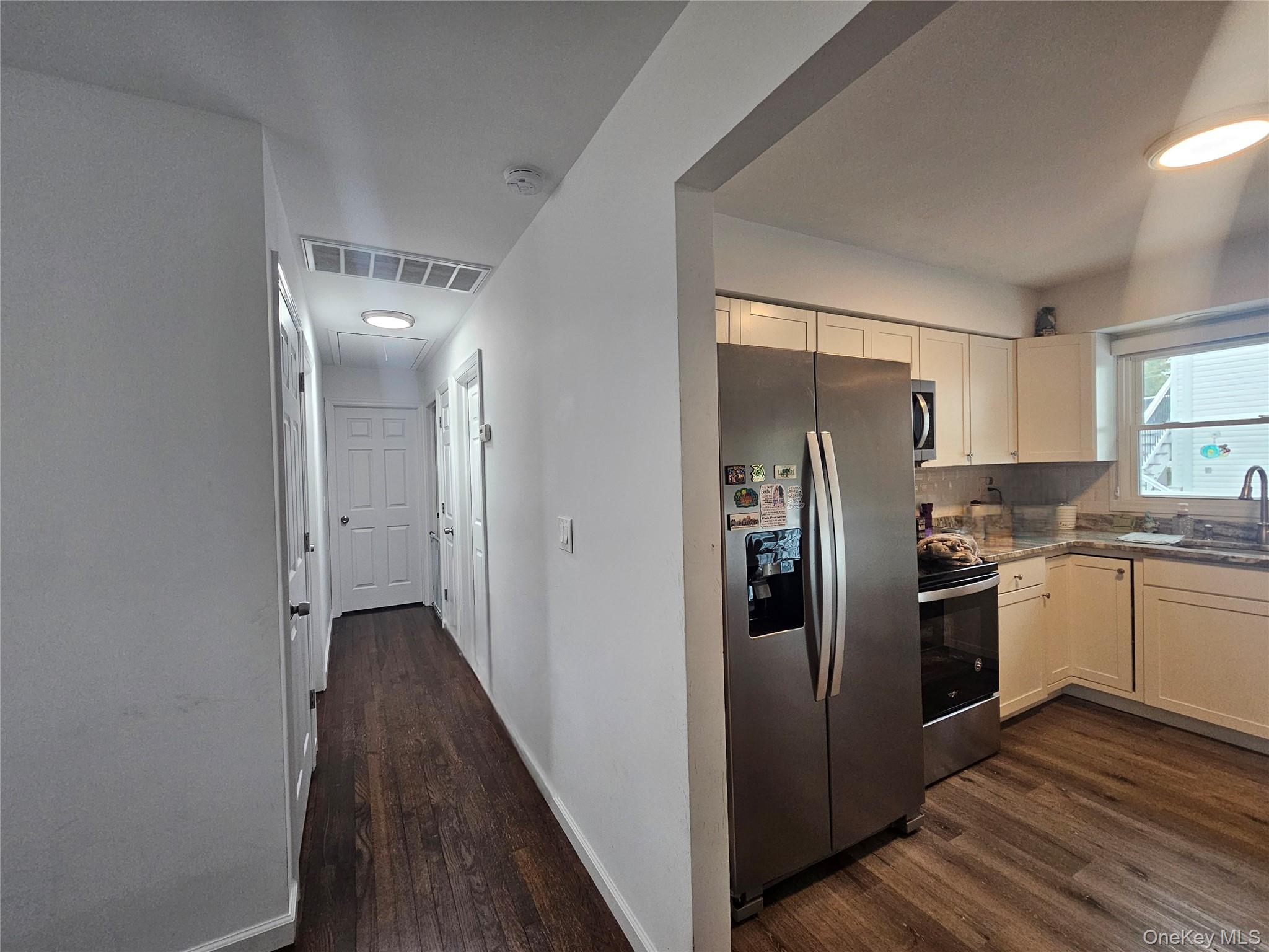 31 Brookhaven Drive, Rocky Point, NY 11778