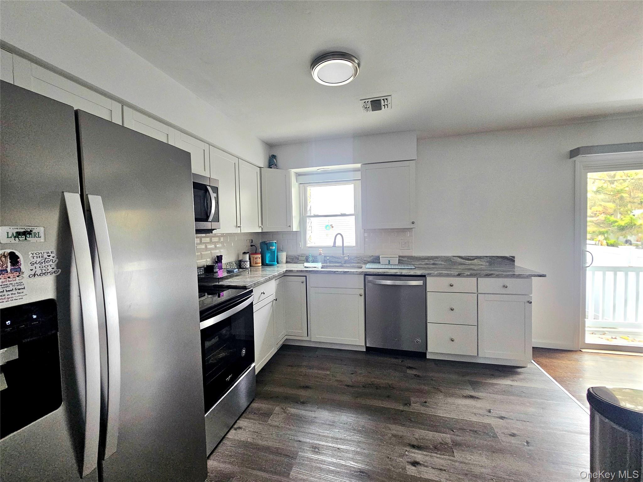 31 Brookhaven Drive, Rocky Point, NY 11778