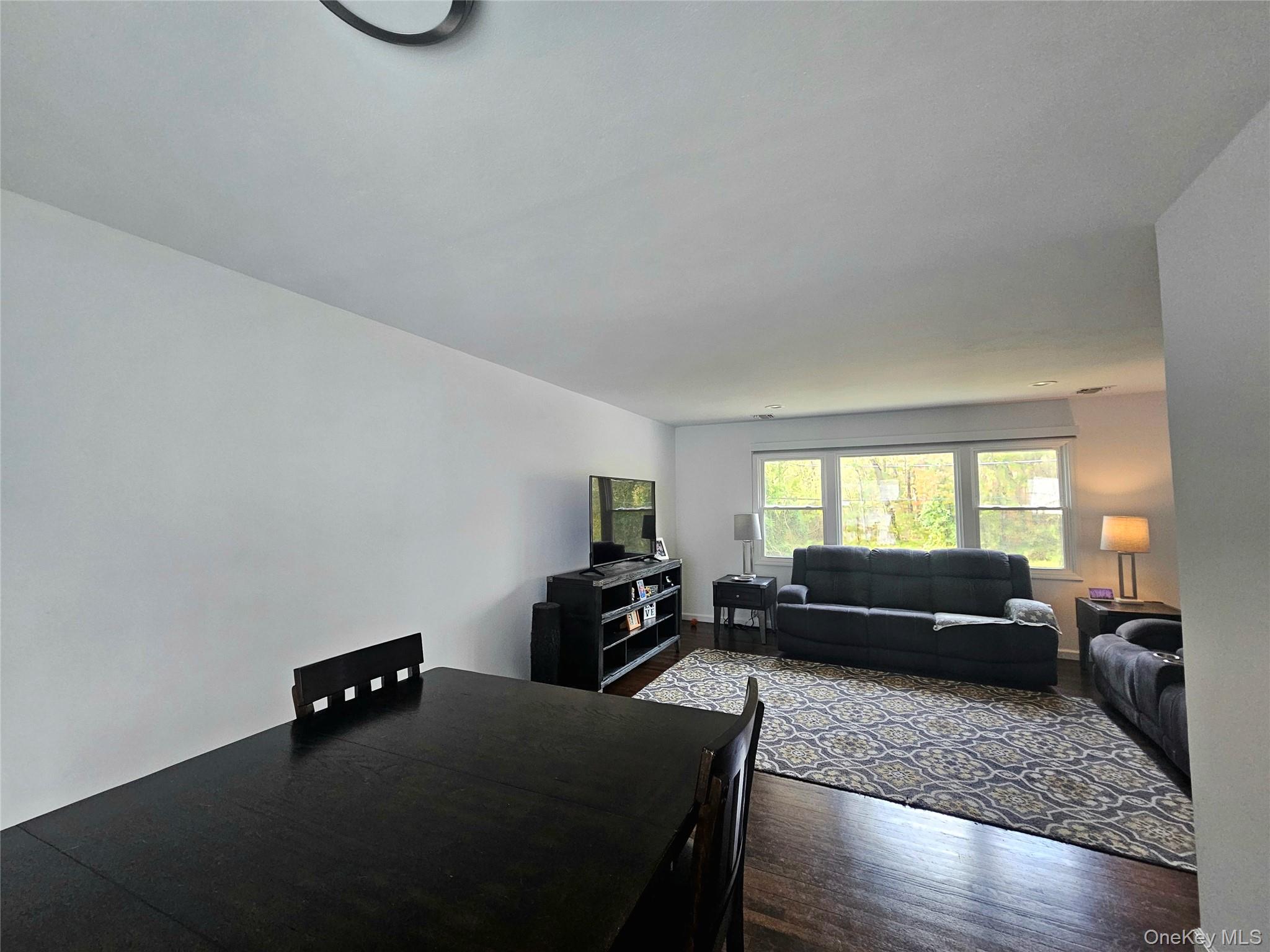 31 Brookhaven Drive, Rocky Point, NY 11778