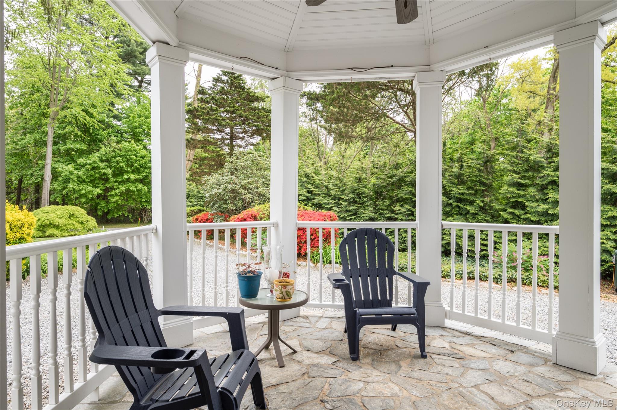 32 Hicks Lane, Old Westbury, NY 11568