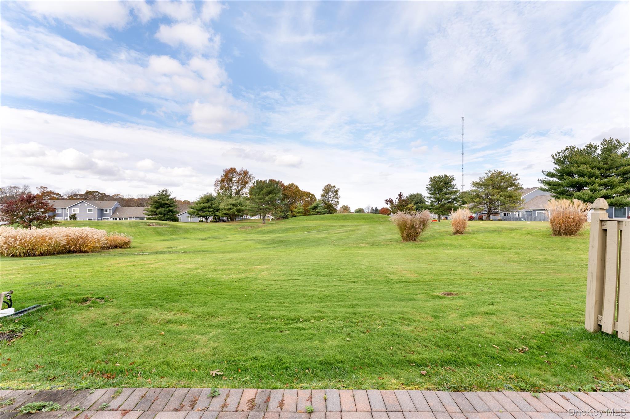 55 Eric Drive # 55, Middle Island, NY 11953