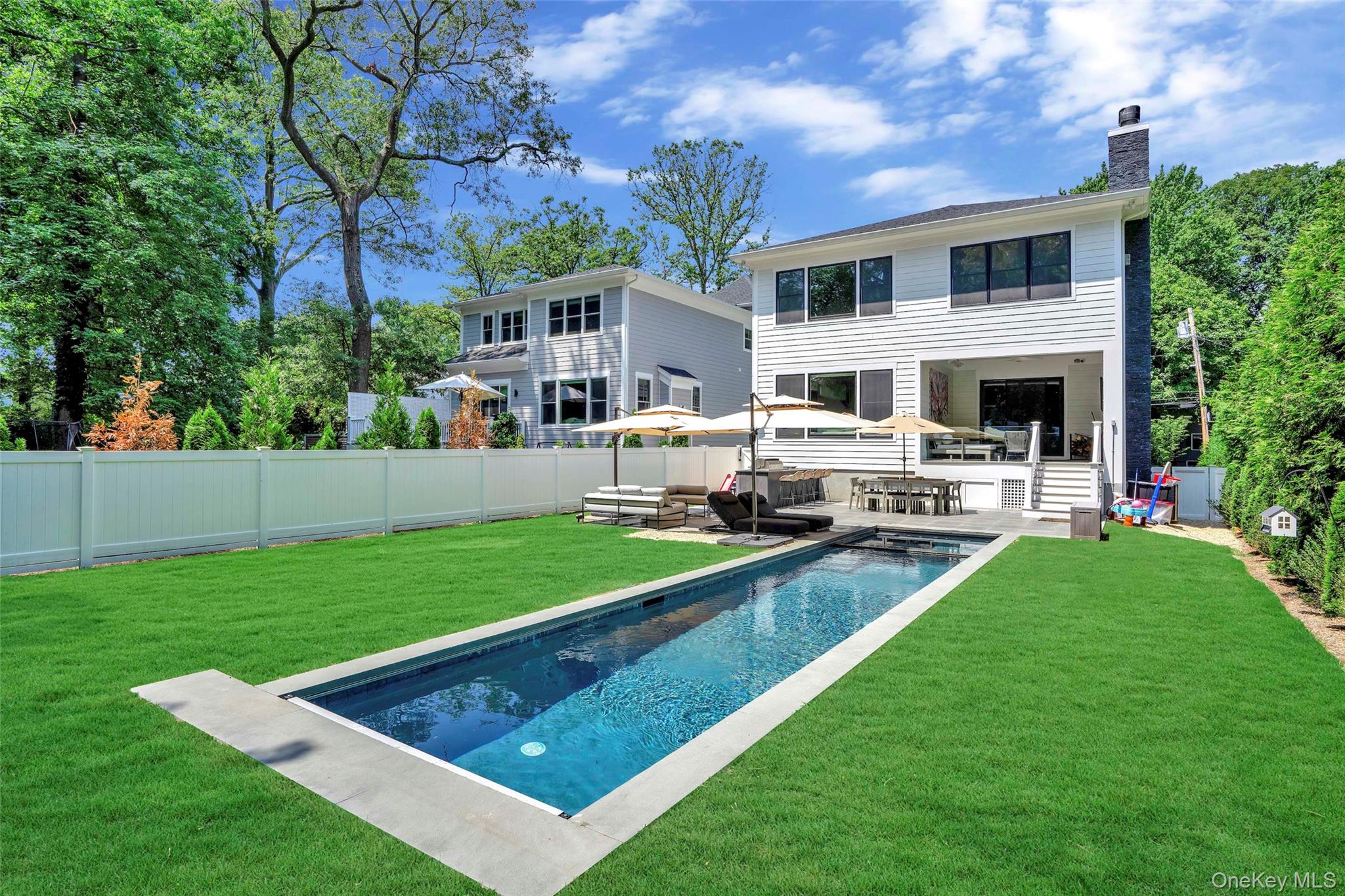 65 Myrtle Boulevard, Larchmont, NY 10538