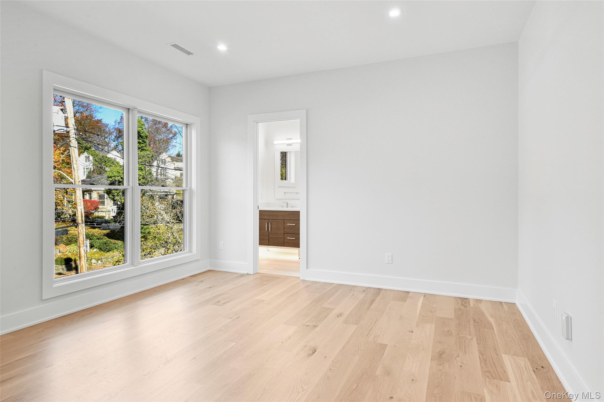 65 Myrtle Boulevard, Larchmont, NY 10538