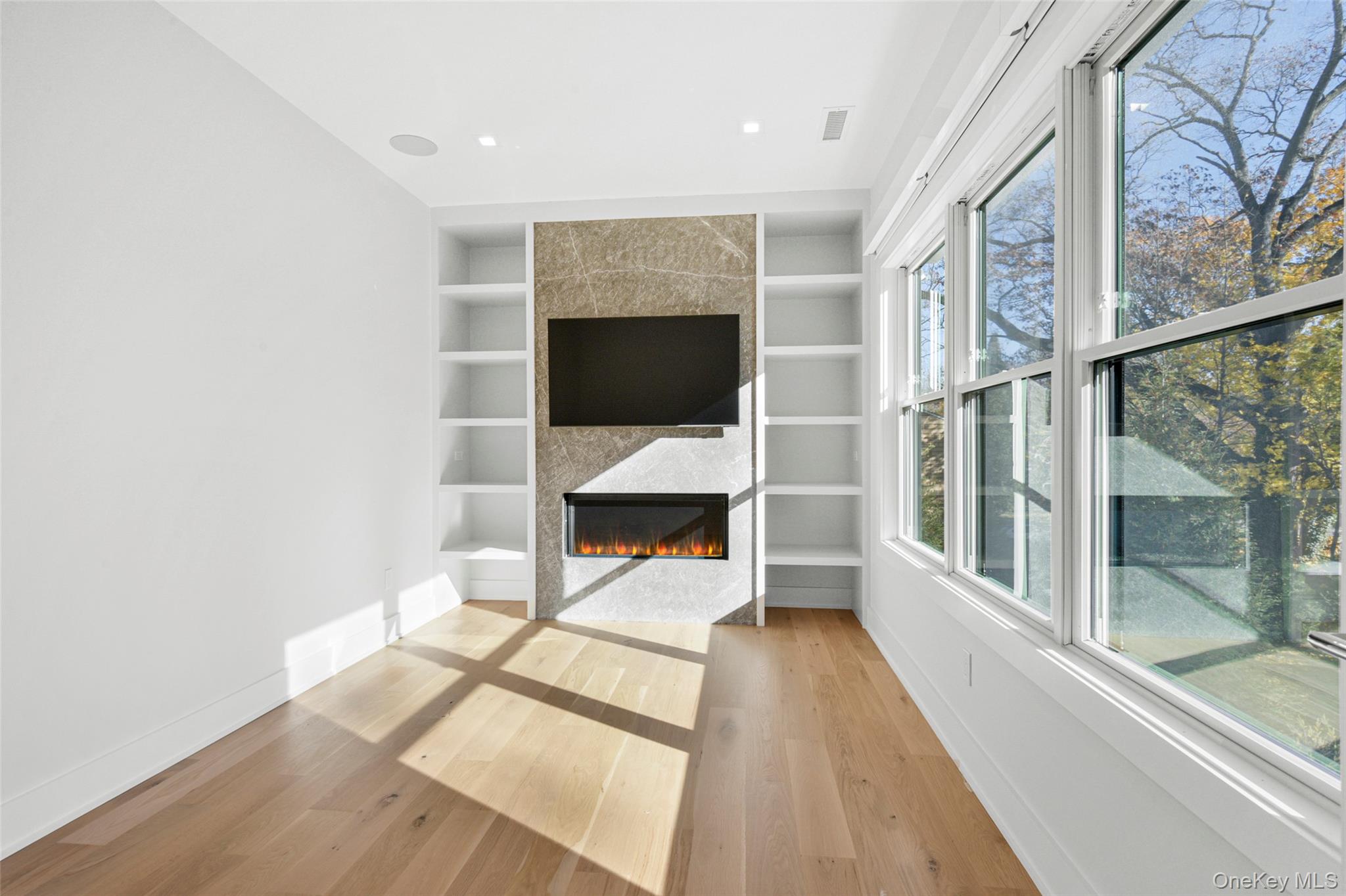 65 Myrtle Boulevard, Larchmont, NY 10538