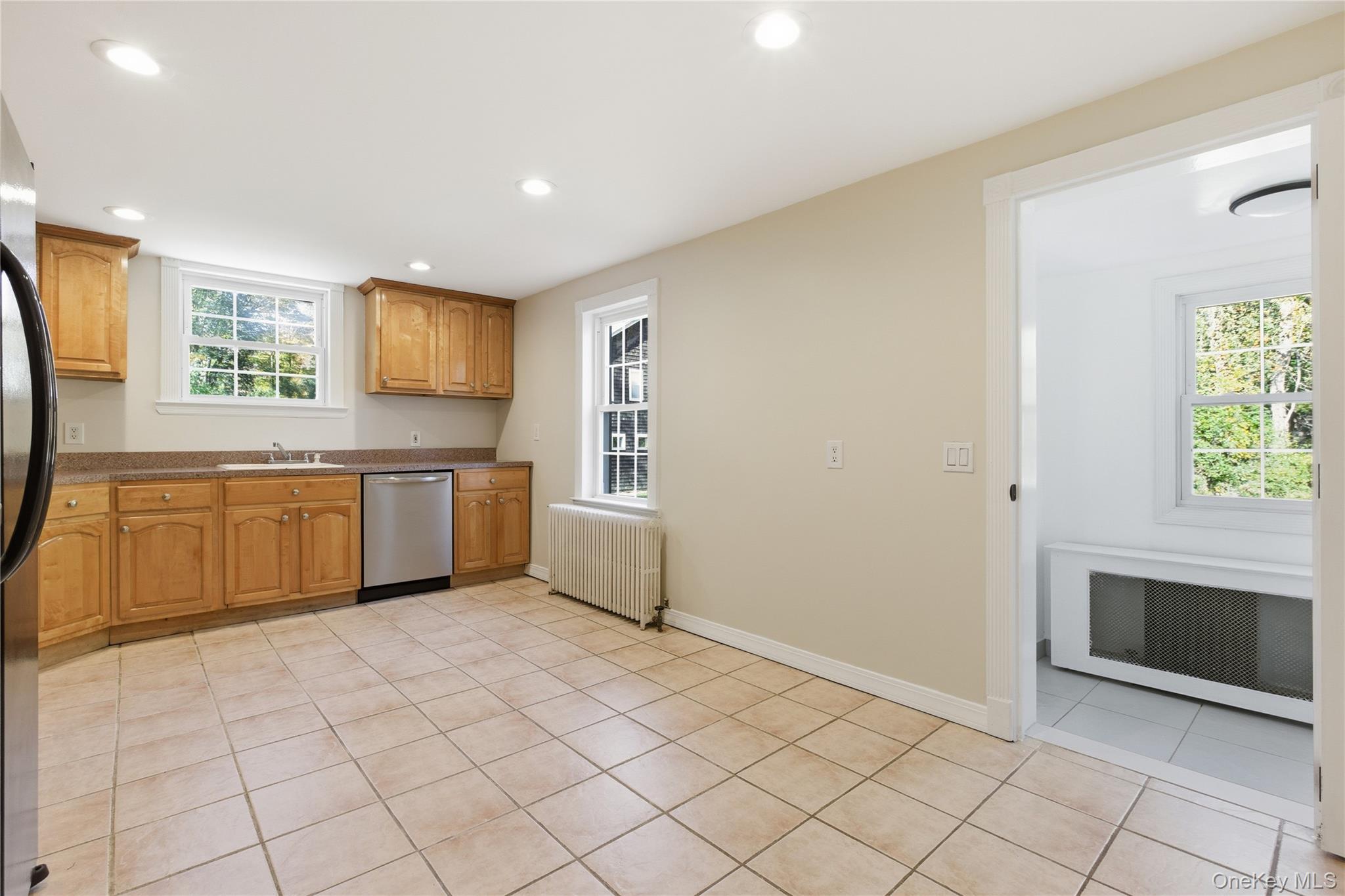 39 Cox Avenue, Armonk, NY 10504