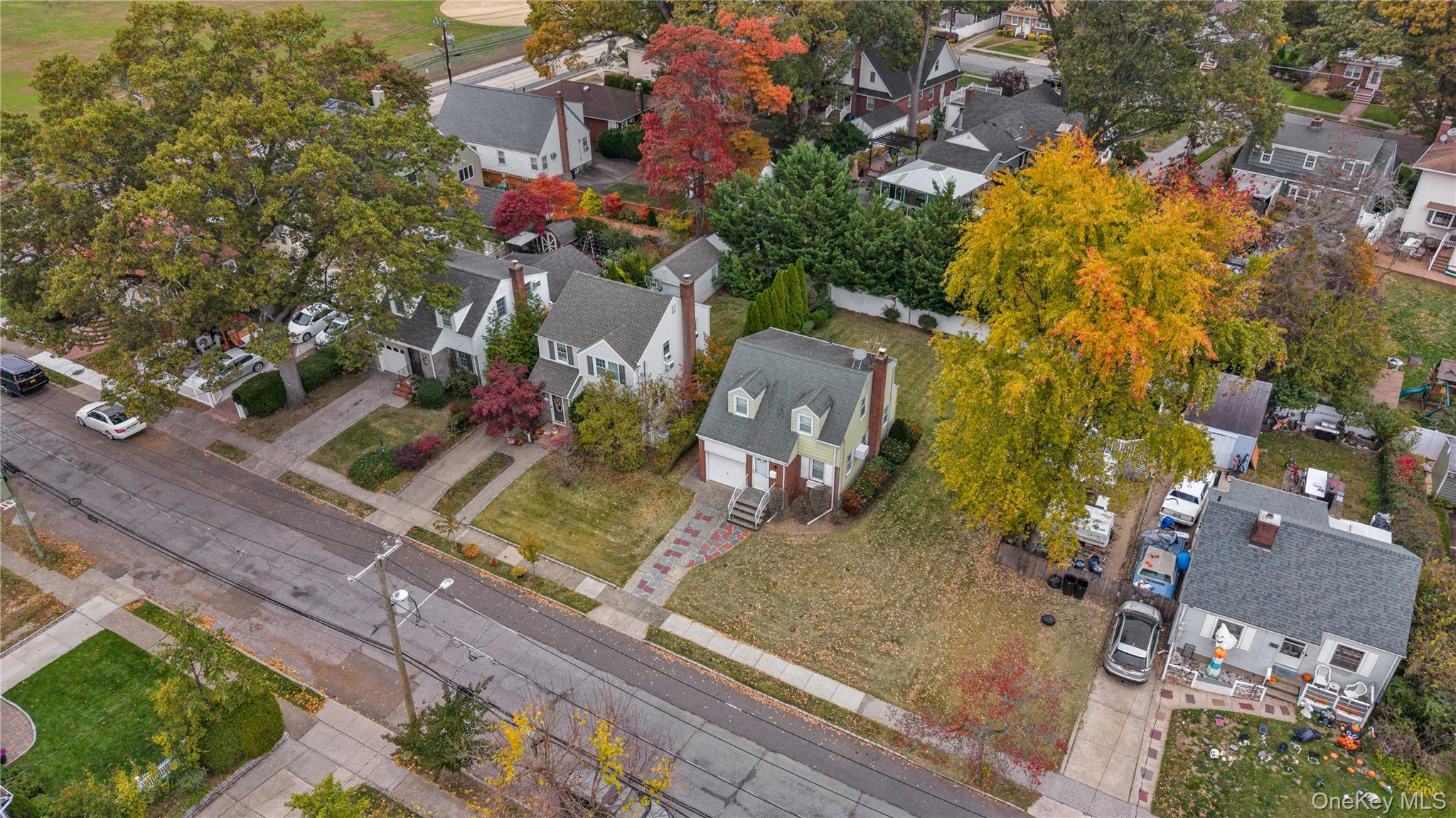 207 Motley Street, Valley Stream, NY 11580