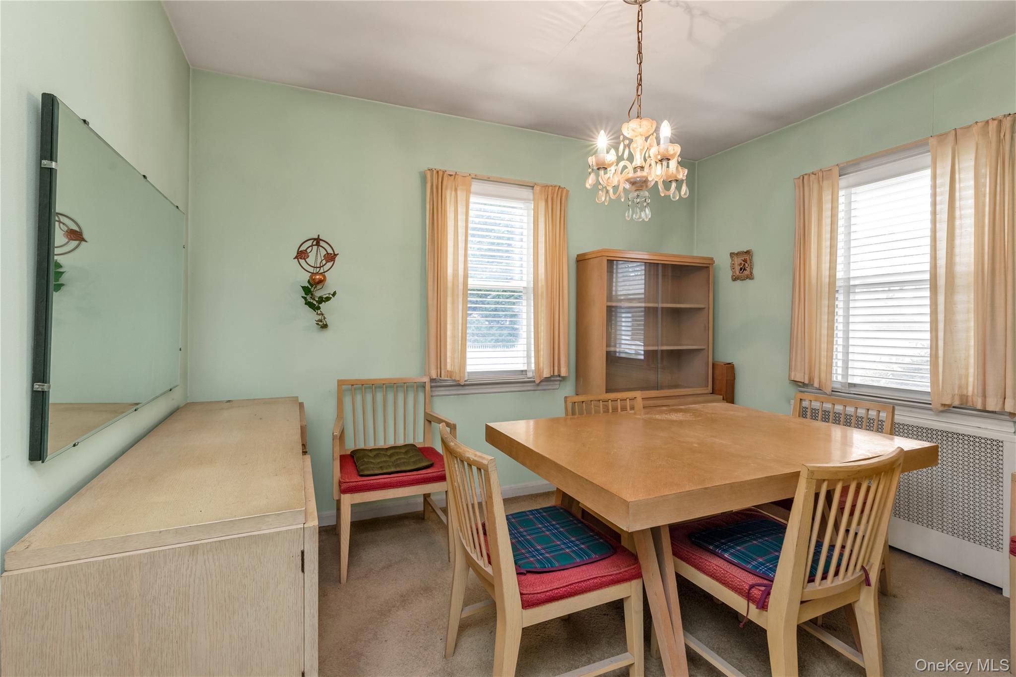 207 Motley Street, Valley Stream, NY 11580