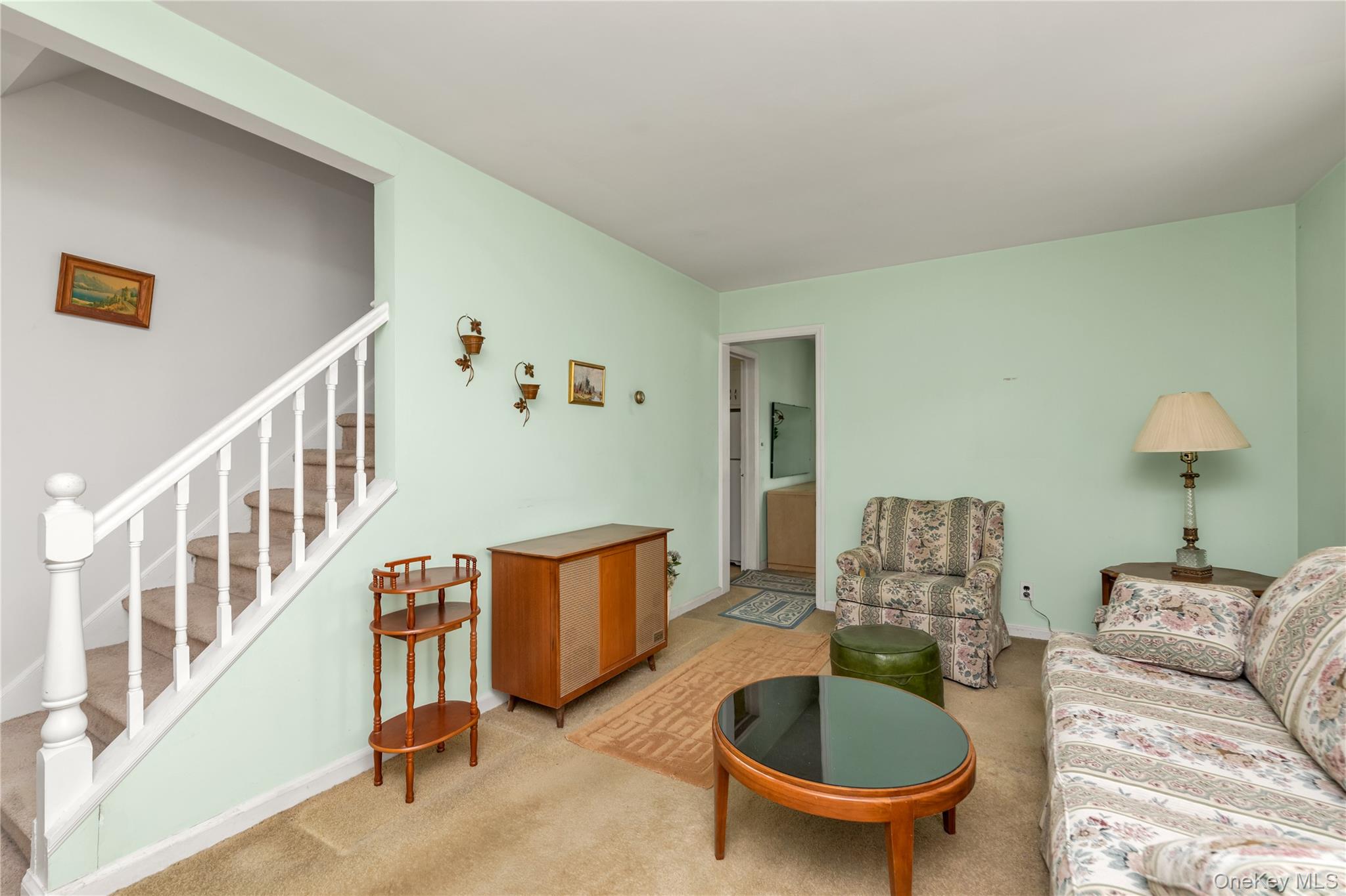 207 Motley Street, Valley Stream, NY 11580