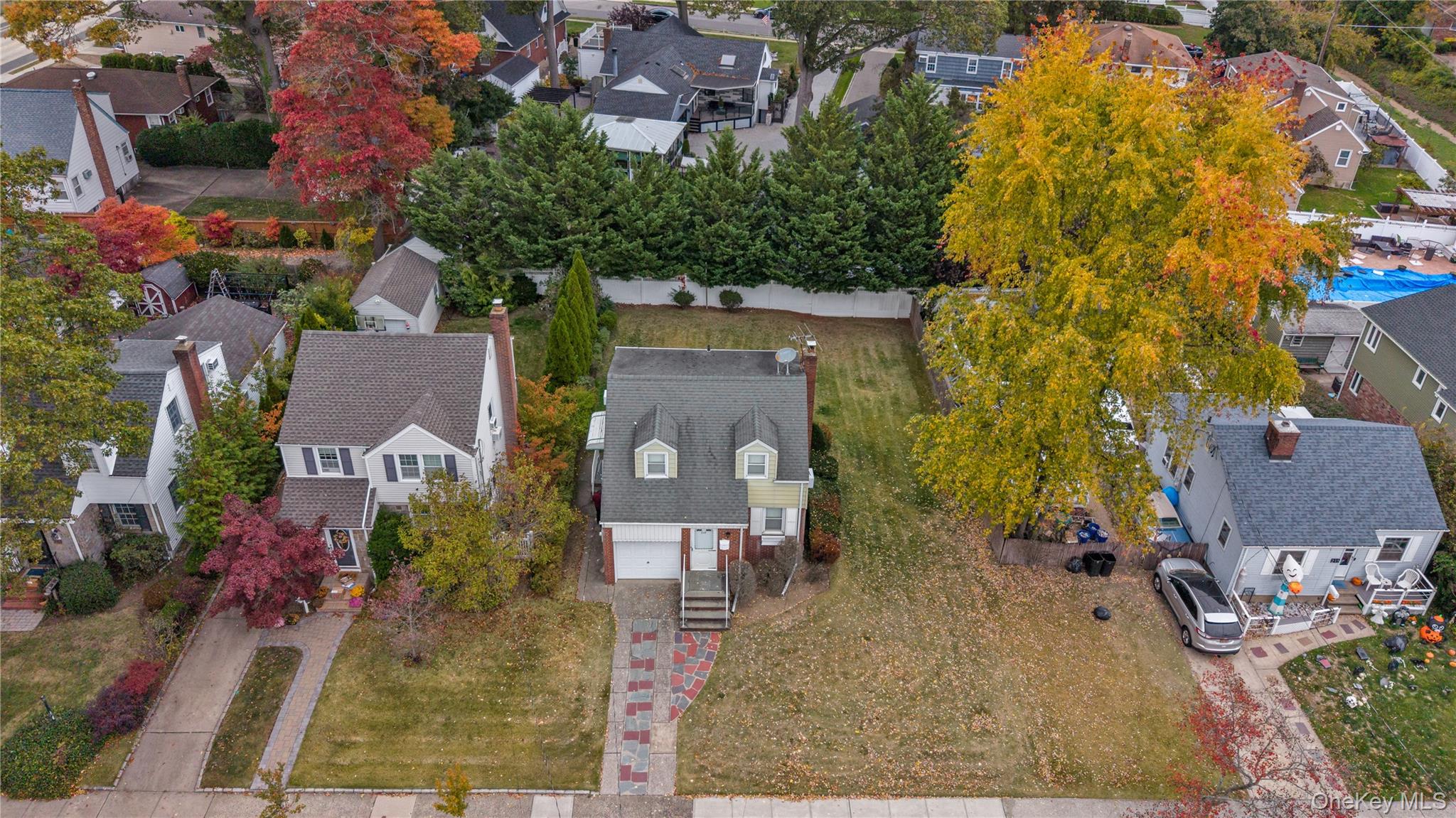 207 Motley Street, Valley Stream, NY 11580