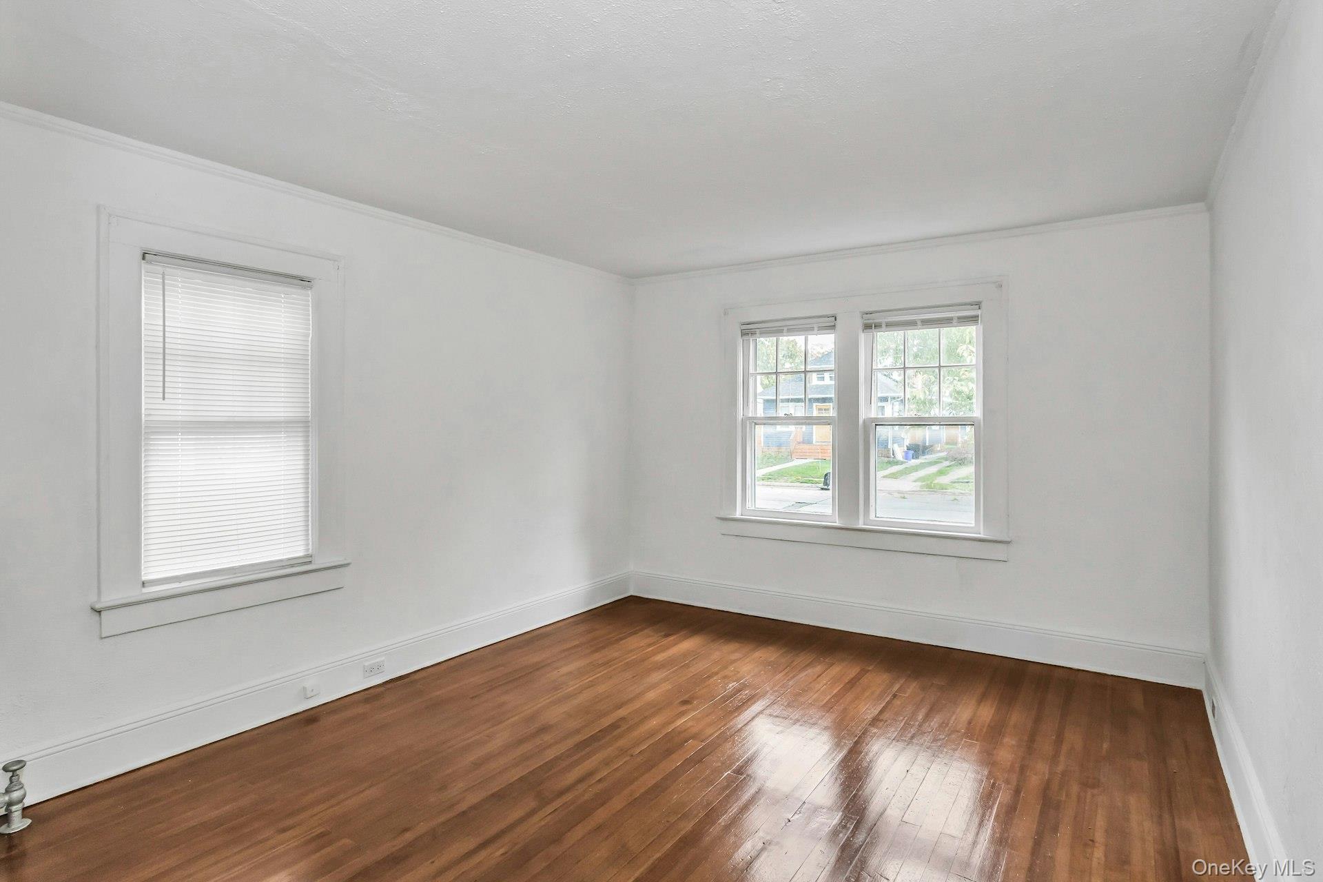 251 N Long Beach Avenue, Freeport, NY 11520