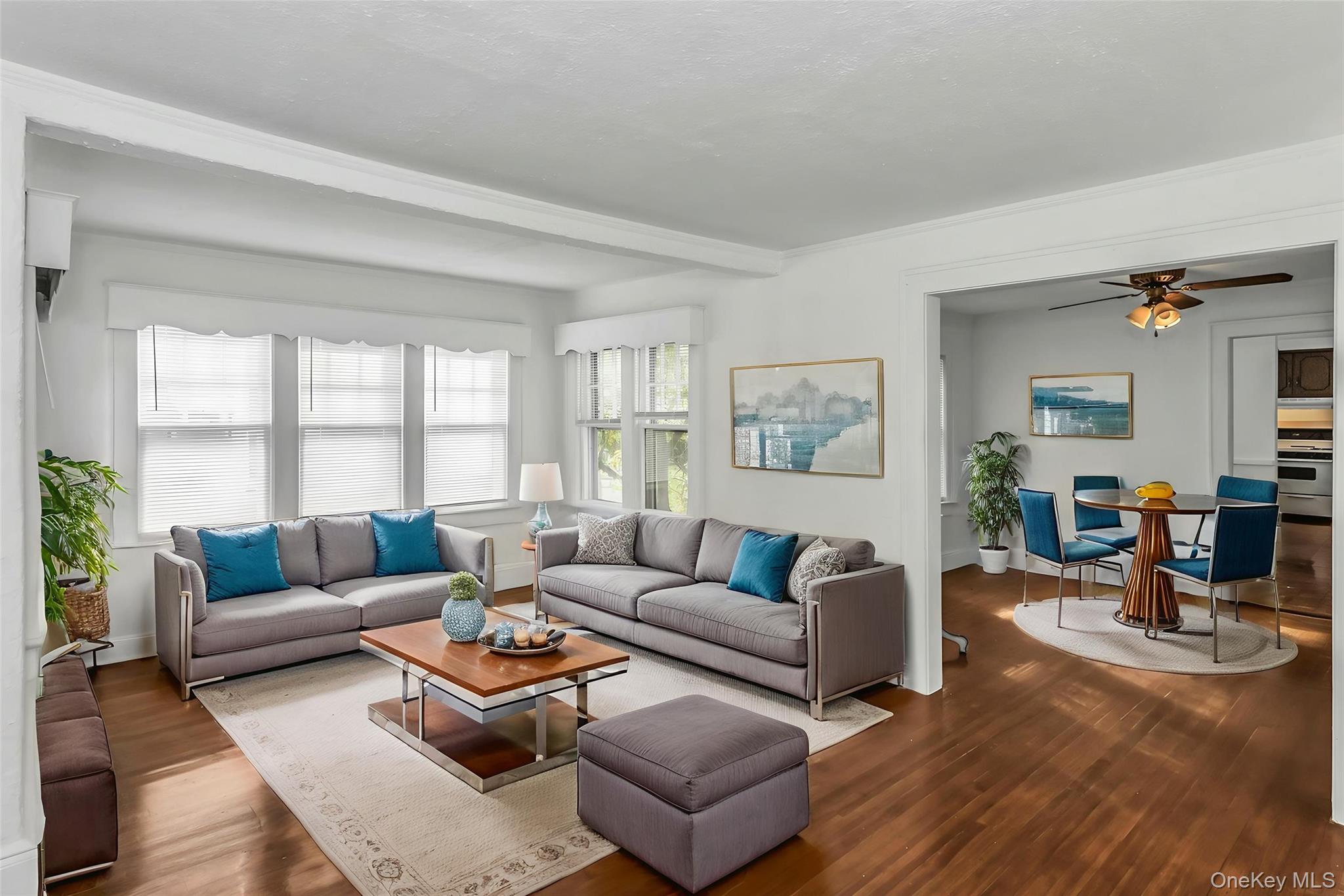 251 N Long Beach Avenue, Freeport, NY 11520